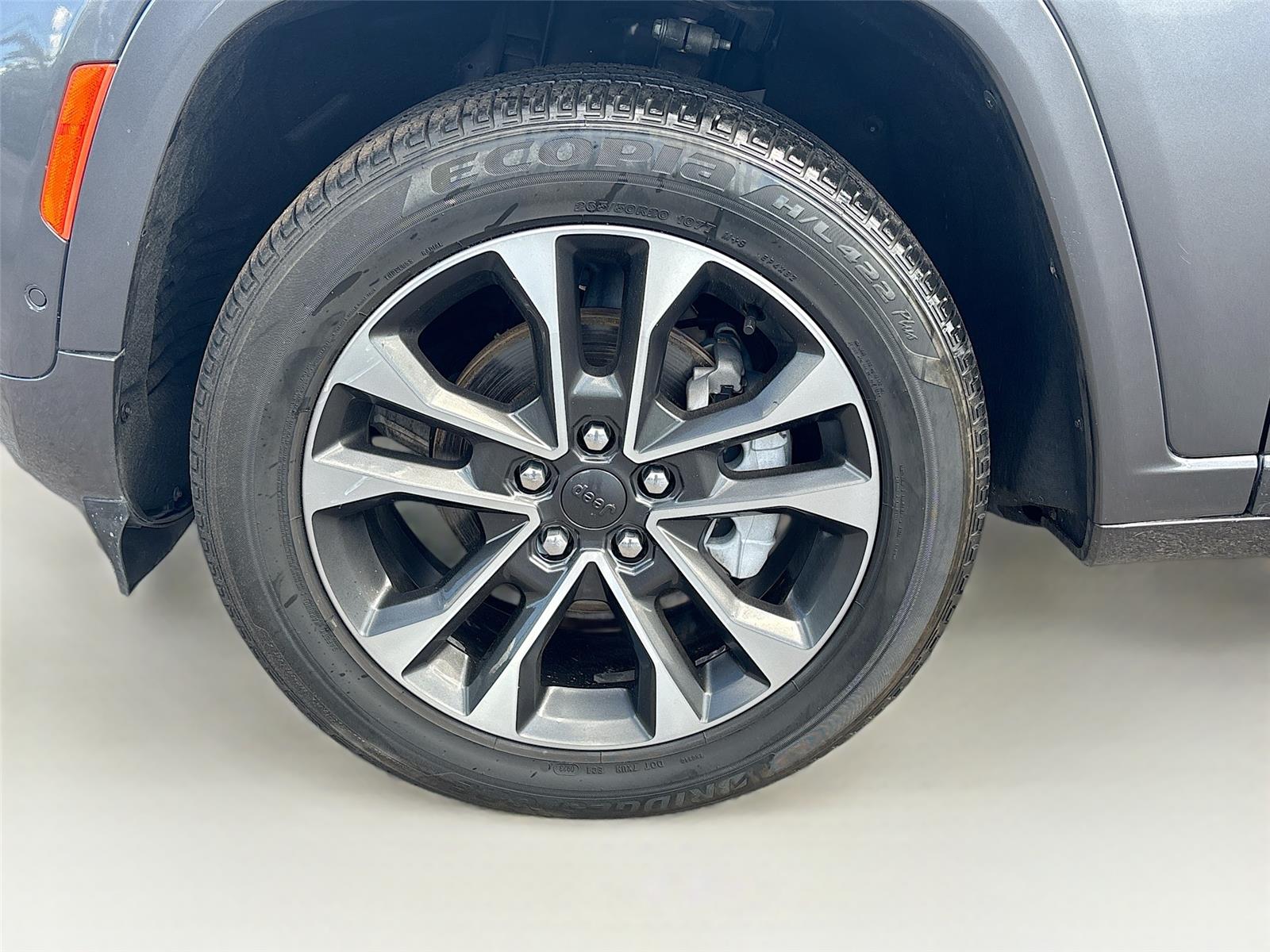 2022 Jeep Grand Cherokee Overland