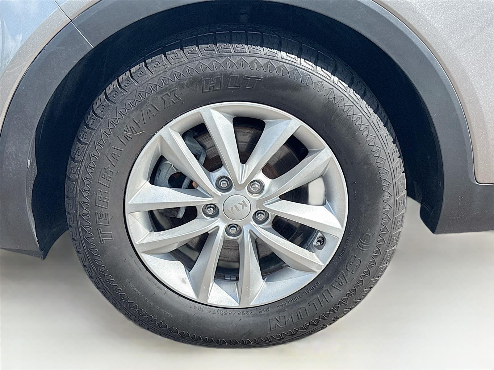 2018 Kia Sorento L