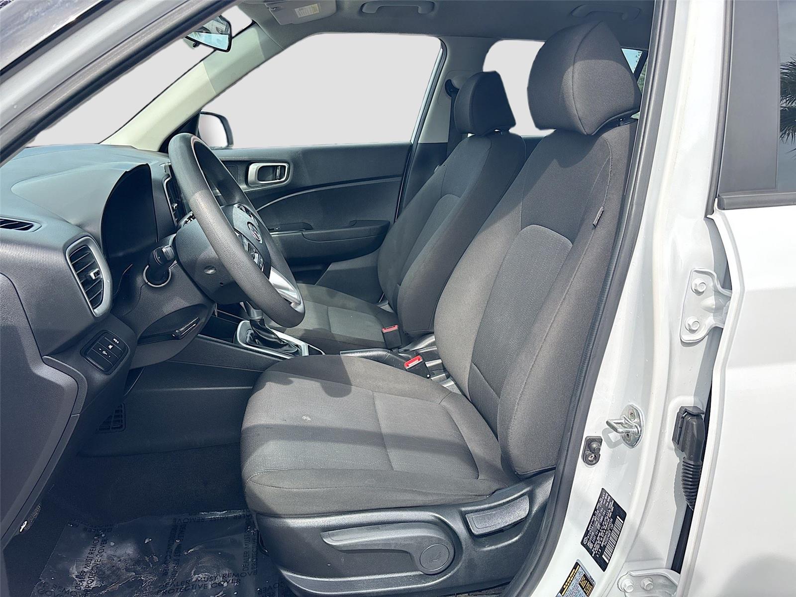 2020 Hyundai Venue SE