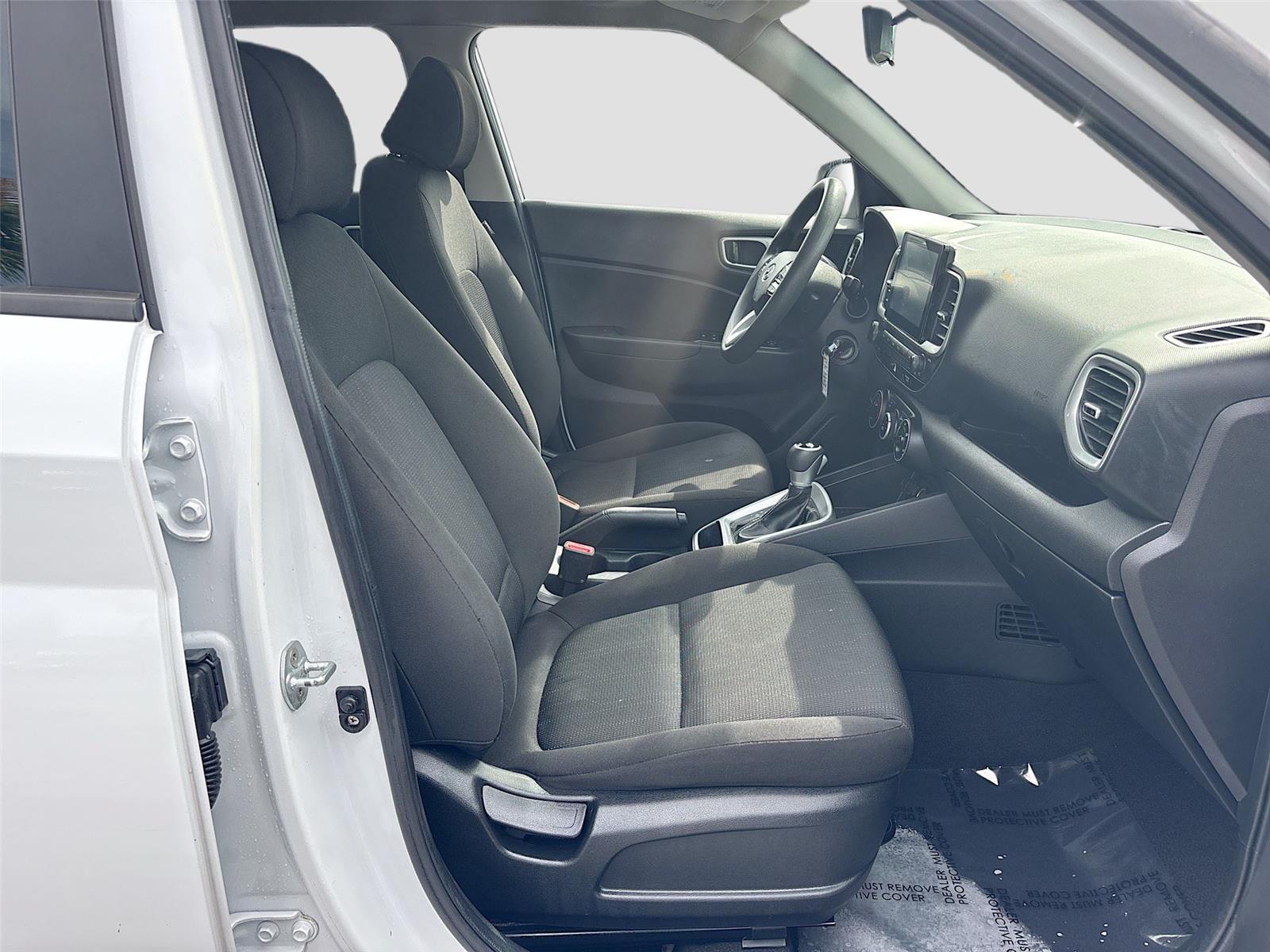 2020 Hyundai Venue SE