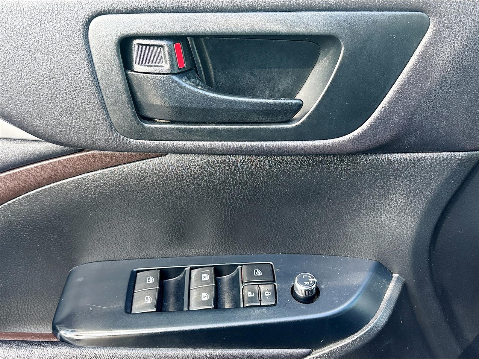 2016 Toyota Highlander LE Plus
