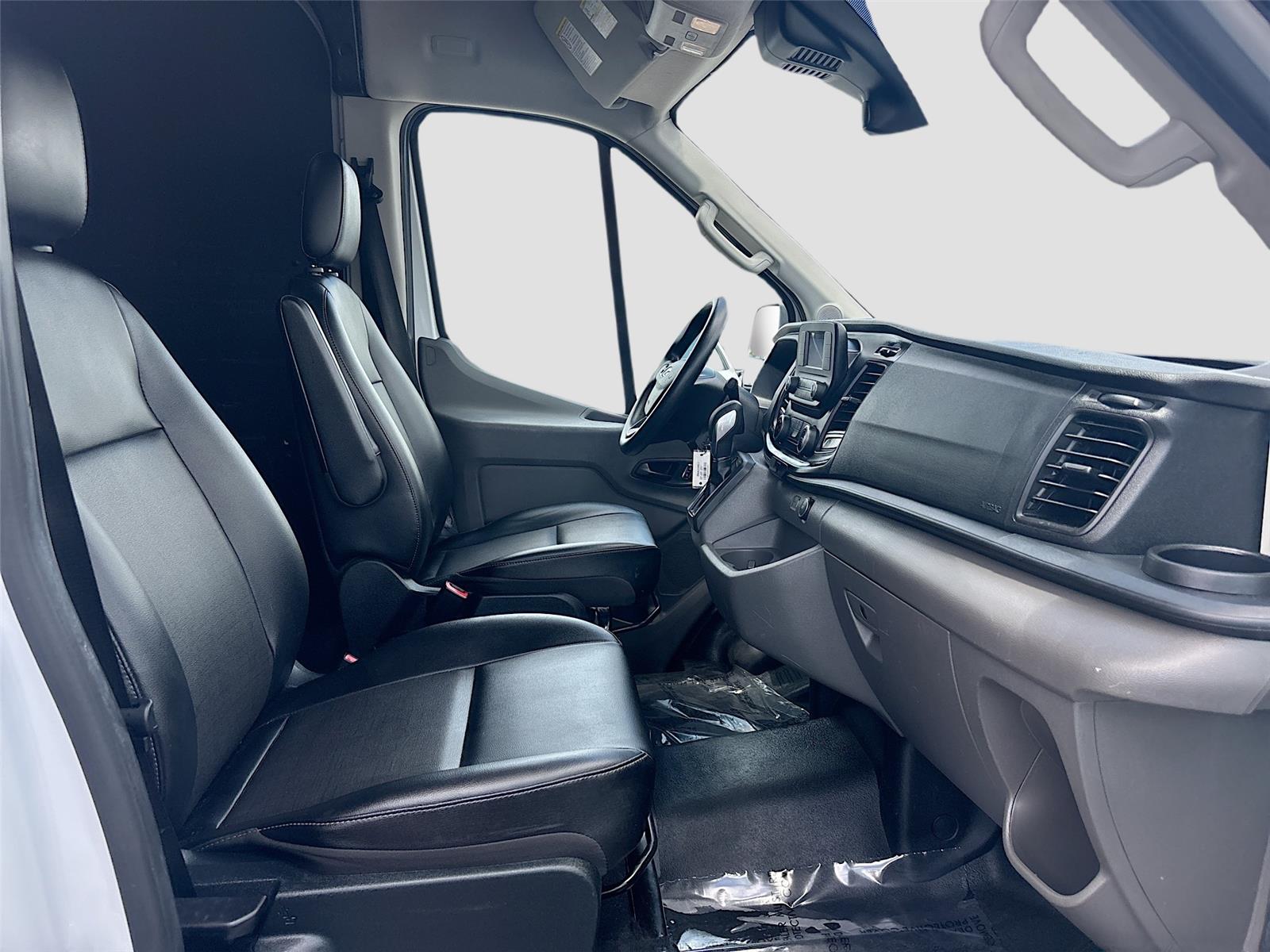 2023 Ford Transit Cargo Van