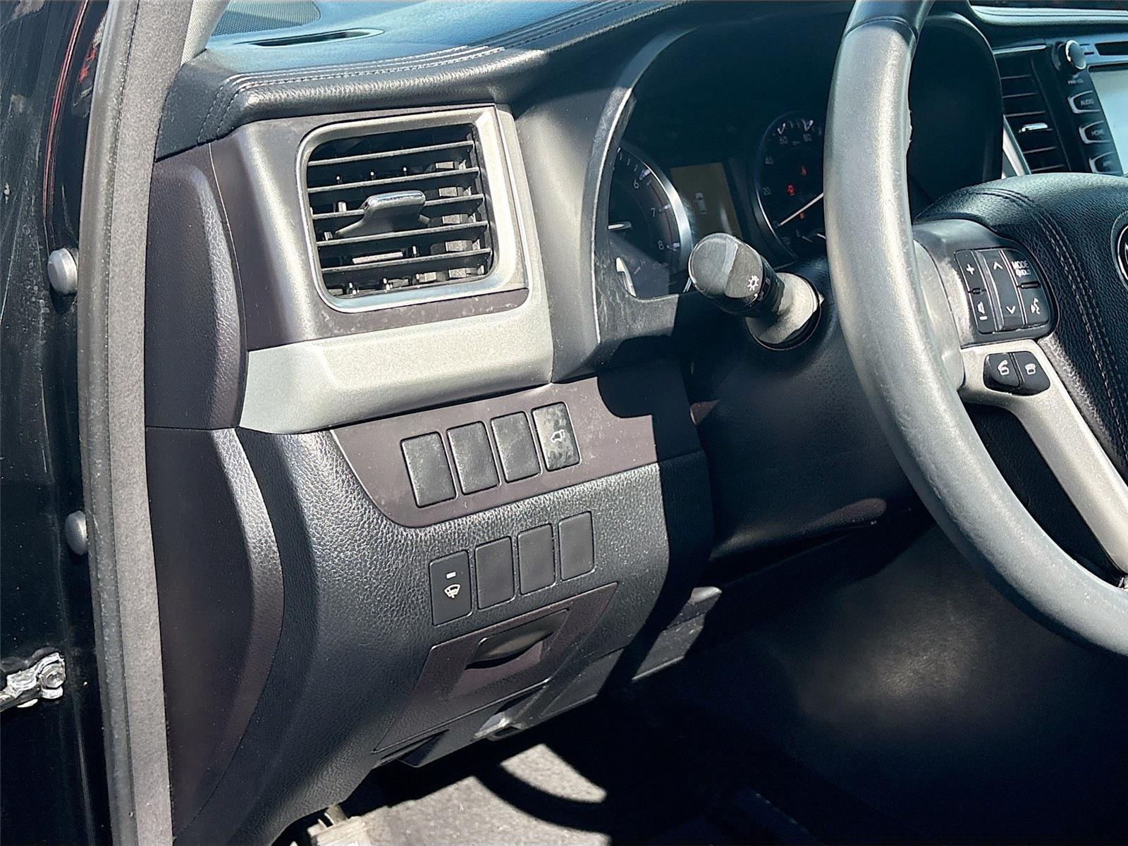 2016 Toyota Highlander LE Plus