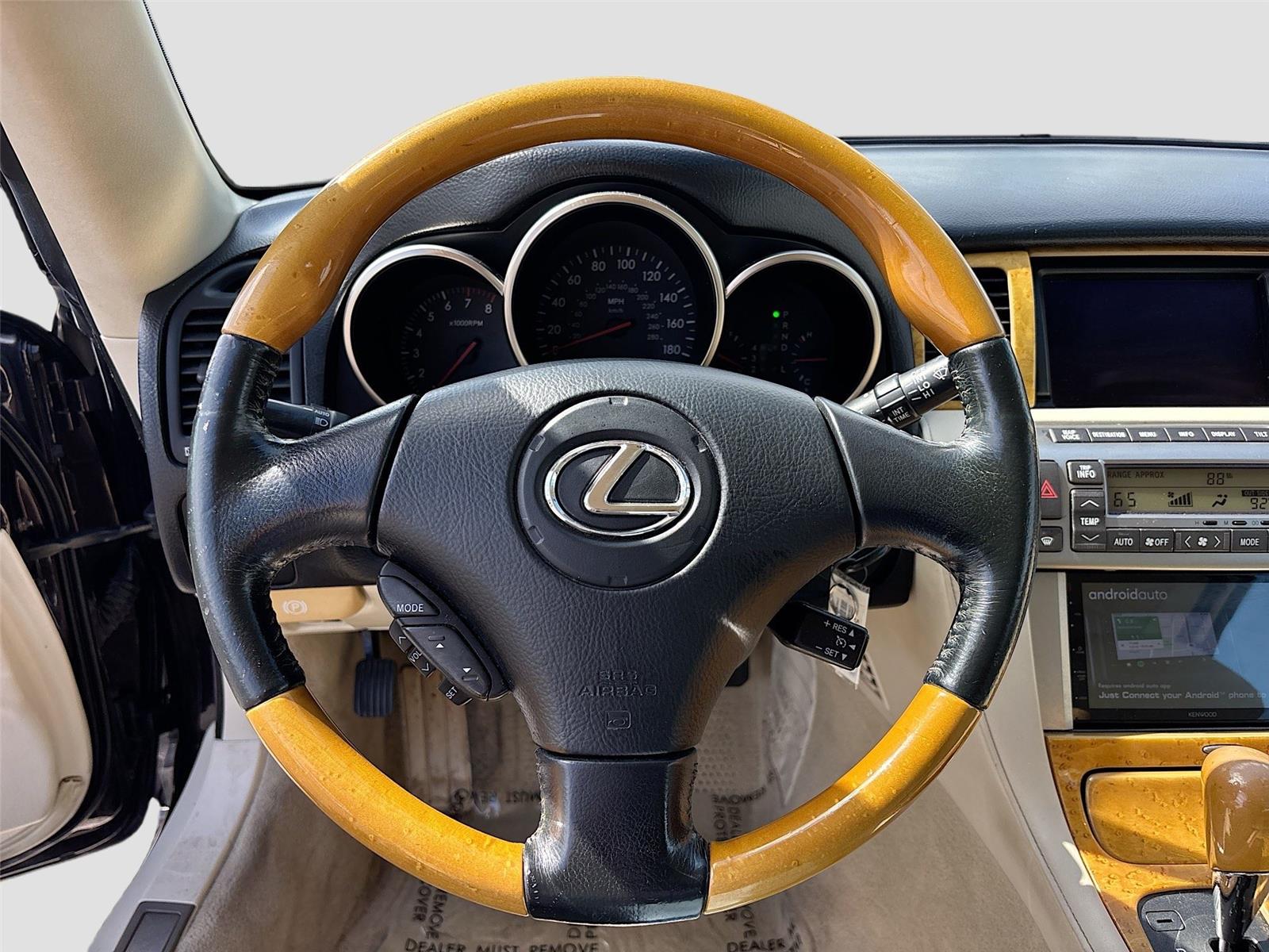 2005 Lexus SC 430