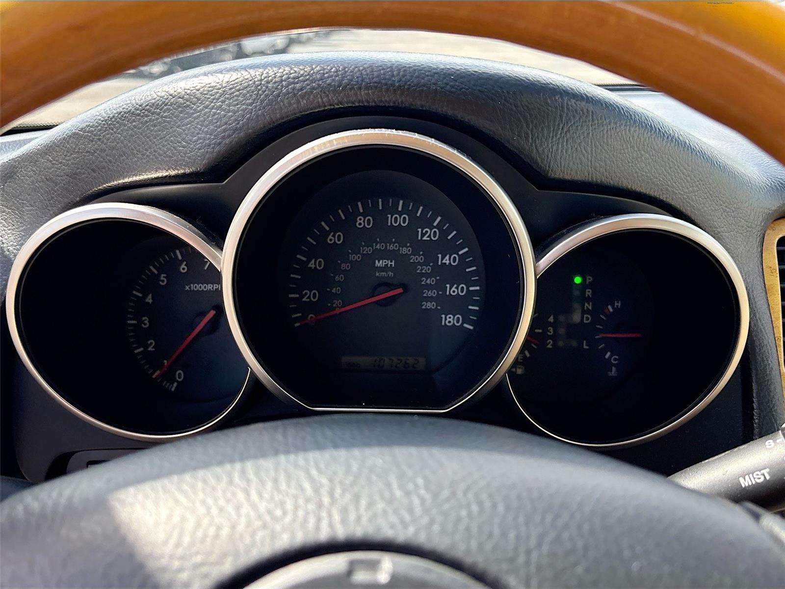 2005 Lexus SC 430