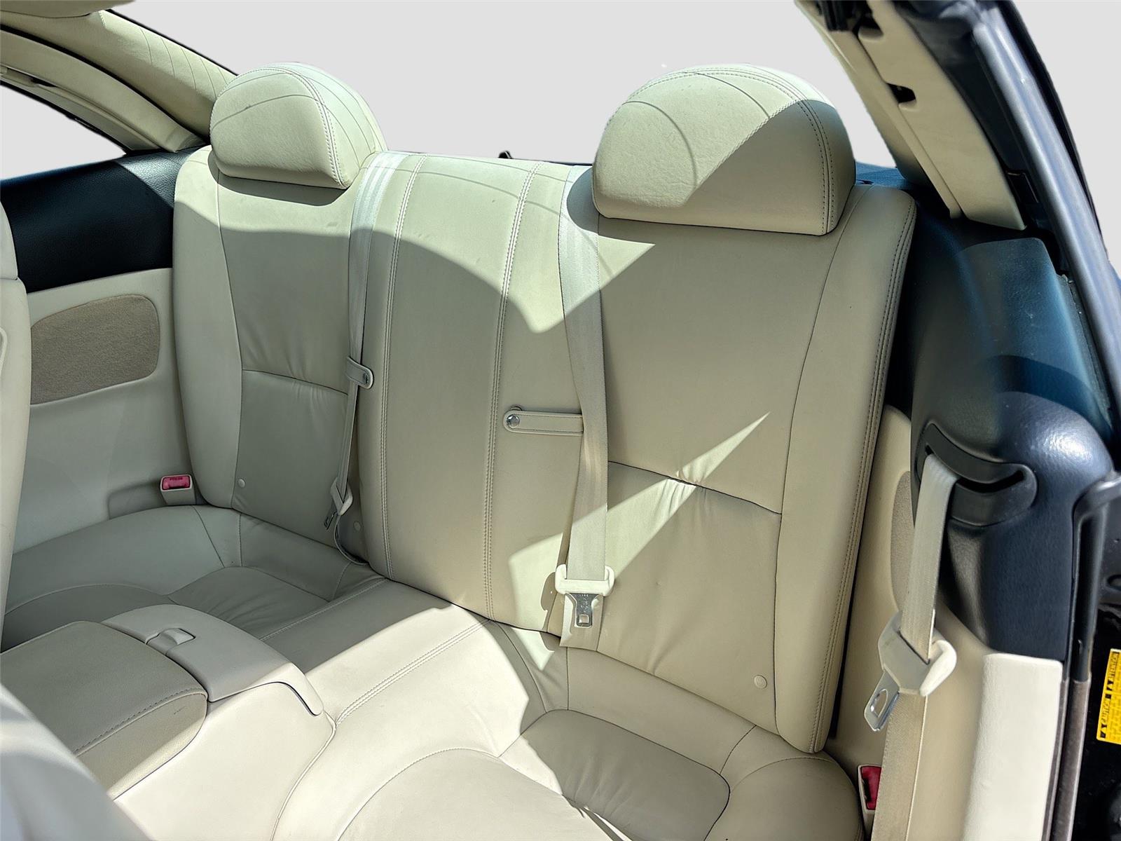 2005 Lexus SC 430