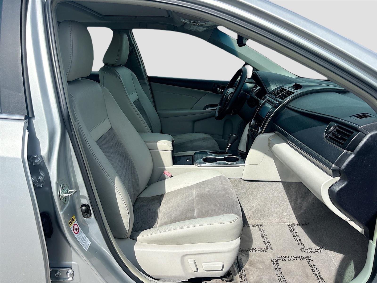 2013 TOYOTA CAMRY HYBRID/LE