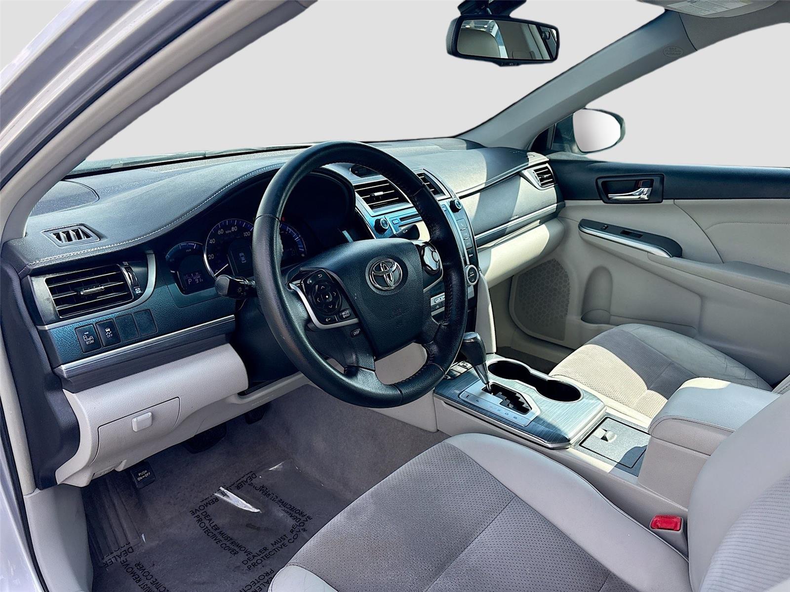 2013 TOYOTA CAMRY HYBRID/LE