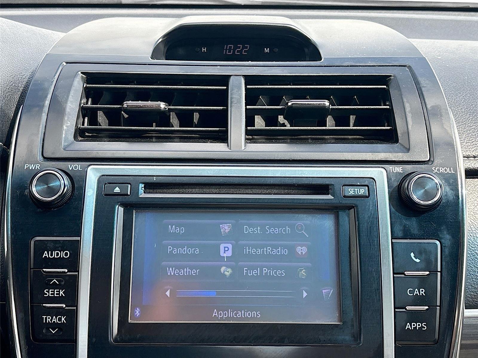 2013 TOYOTA CAMRY HYBRID/LE