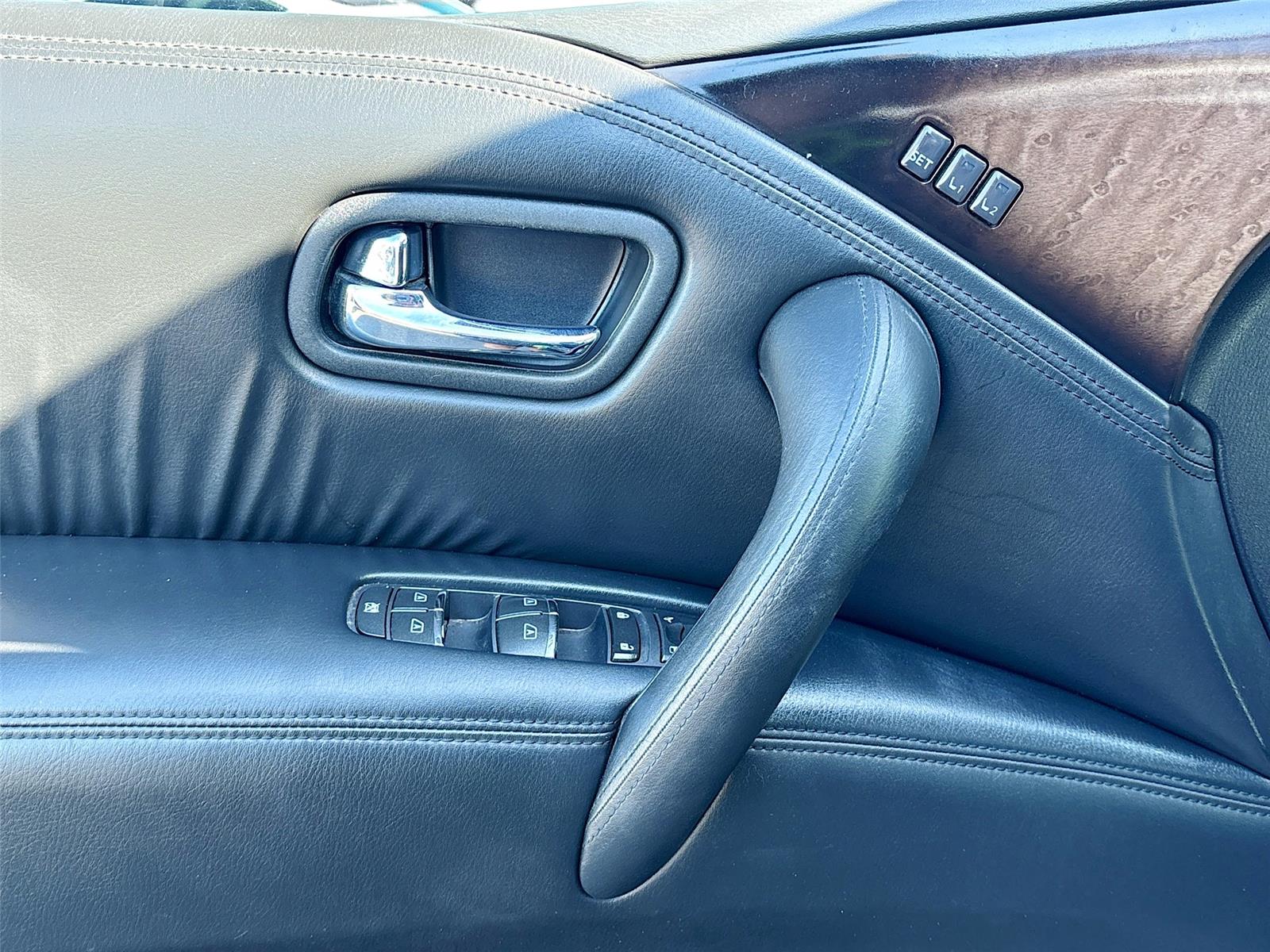 2014 INFINITI QX80