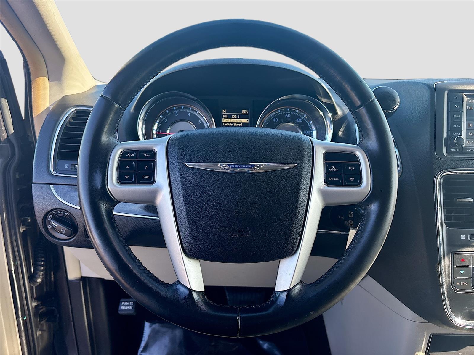 2015 Chrysler Town & Country Touring