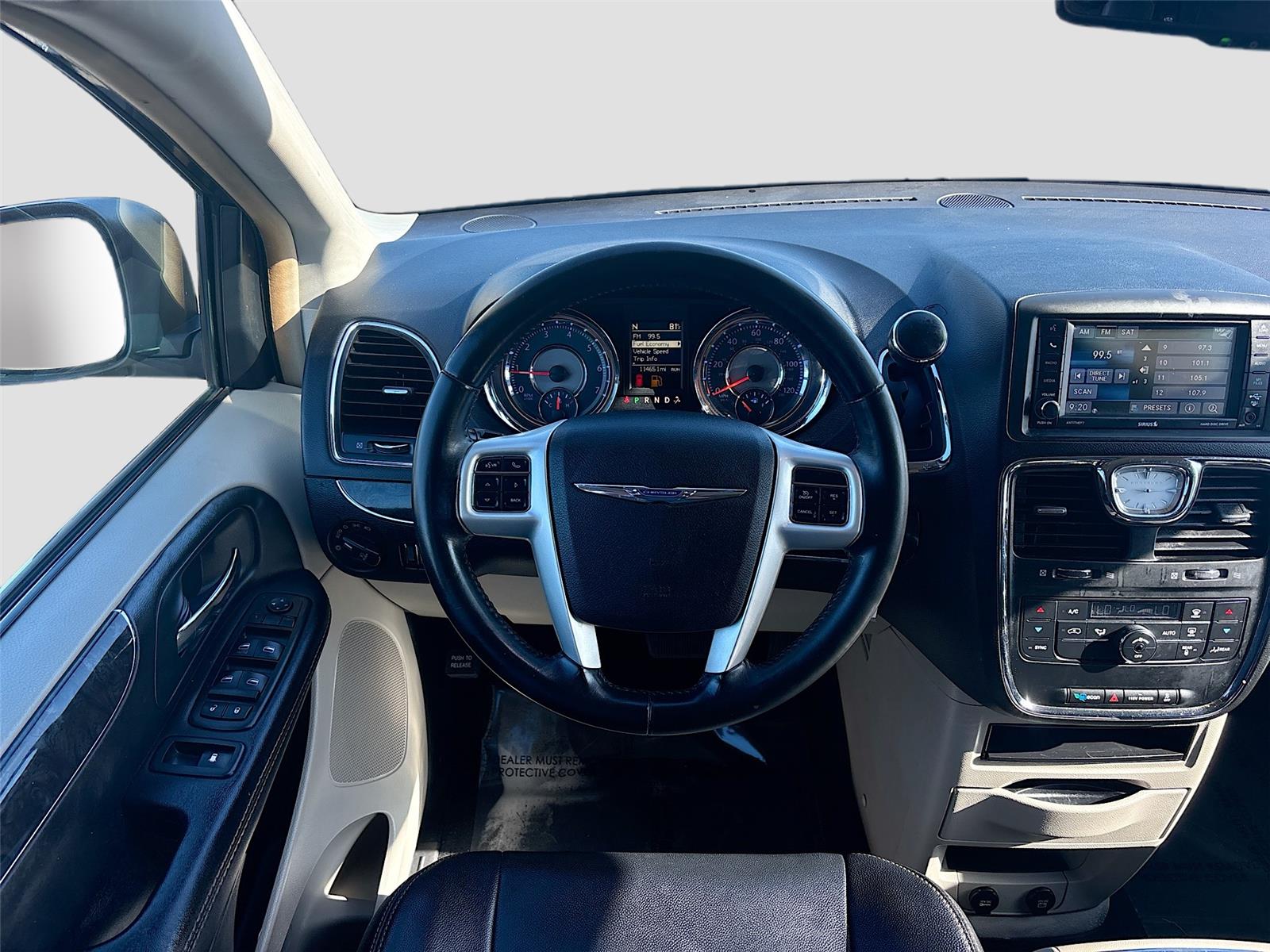 2015 Chrysler Town & Country Touring