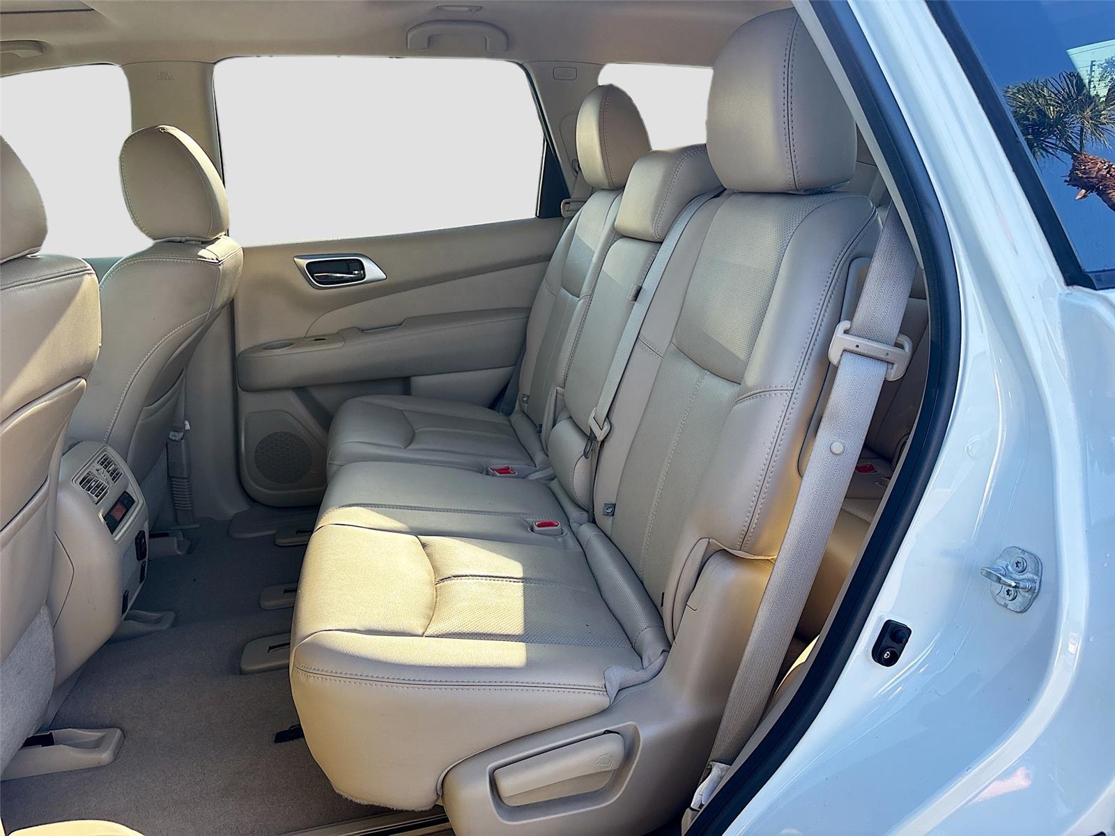 2015 Nissan Pathfinder Platinum