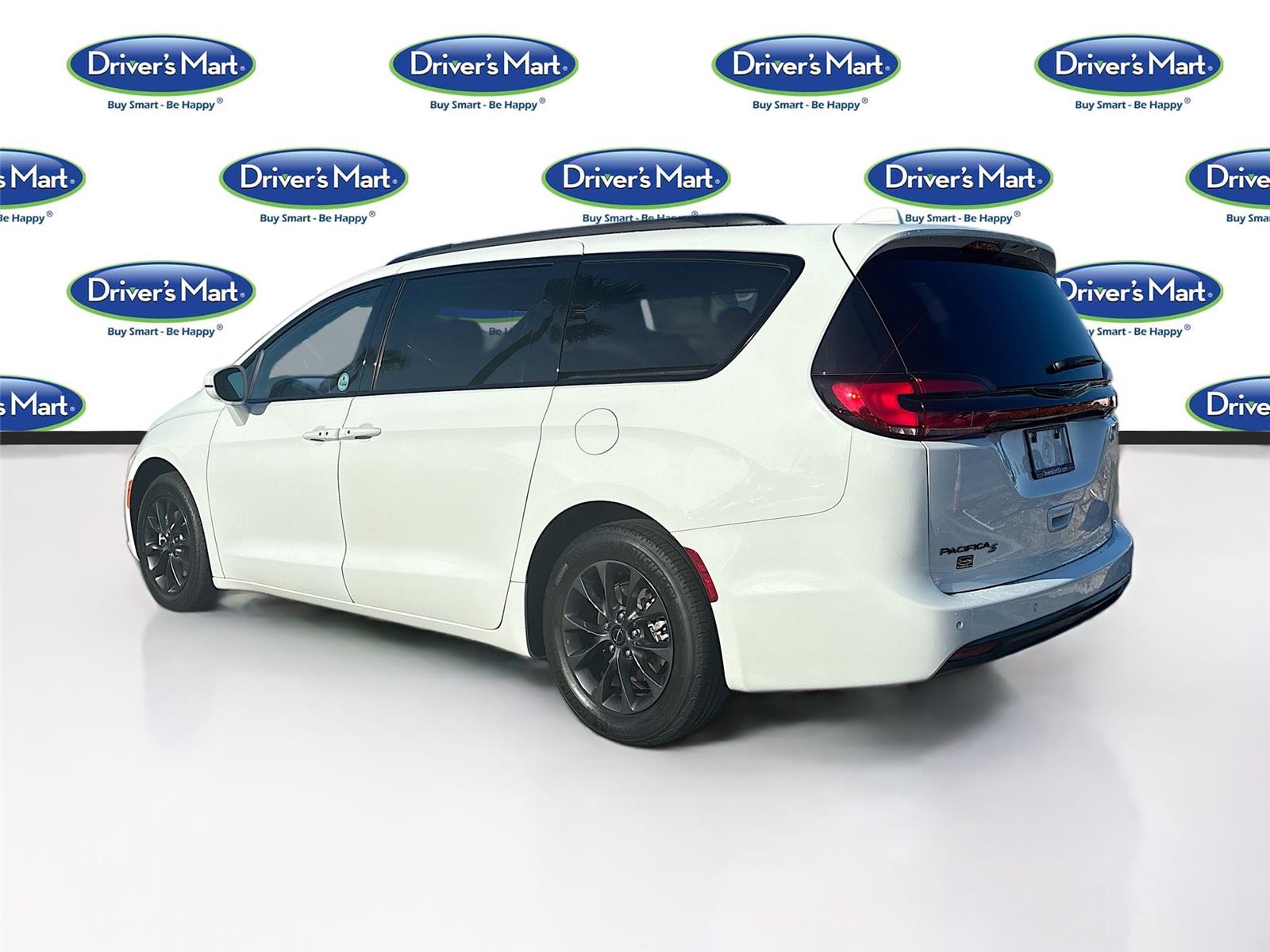 2021 Chrysler Pacifica Touring