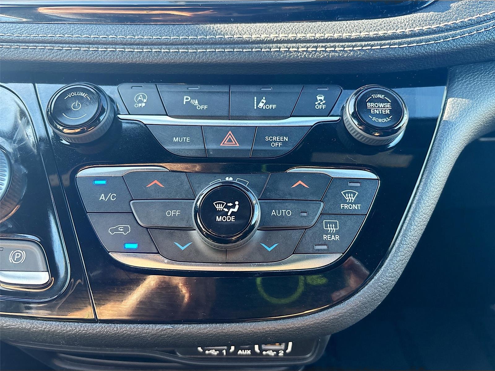 2021 Chrysler Pacifica Touring