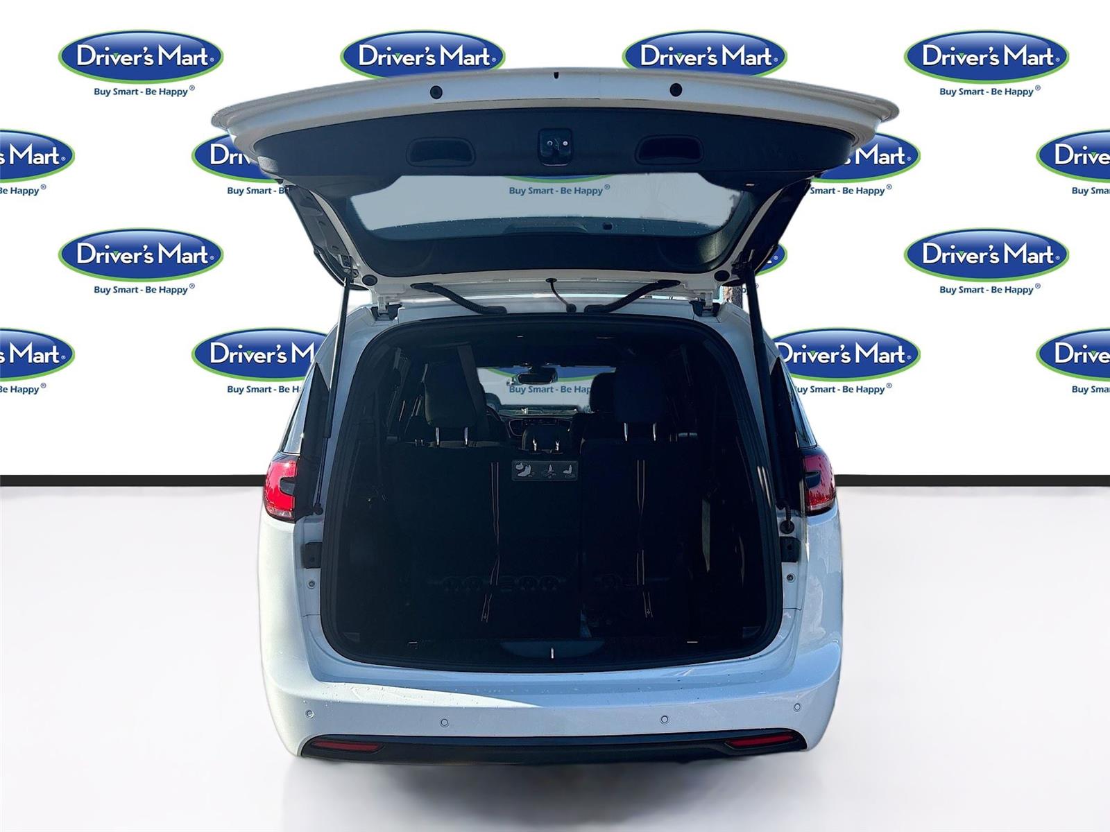 2021 Chrysler Pacifica Touring