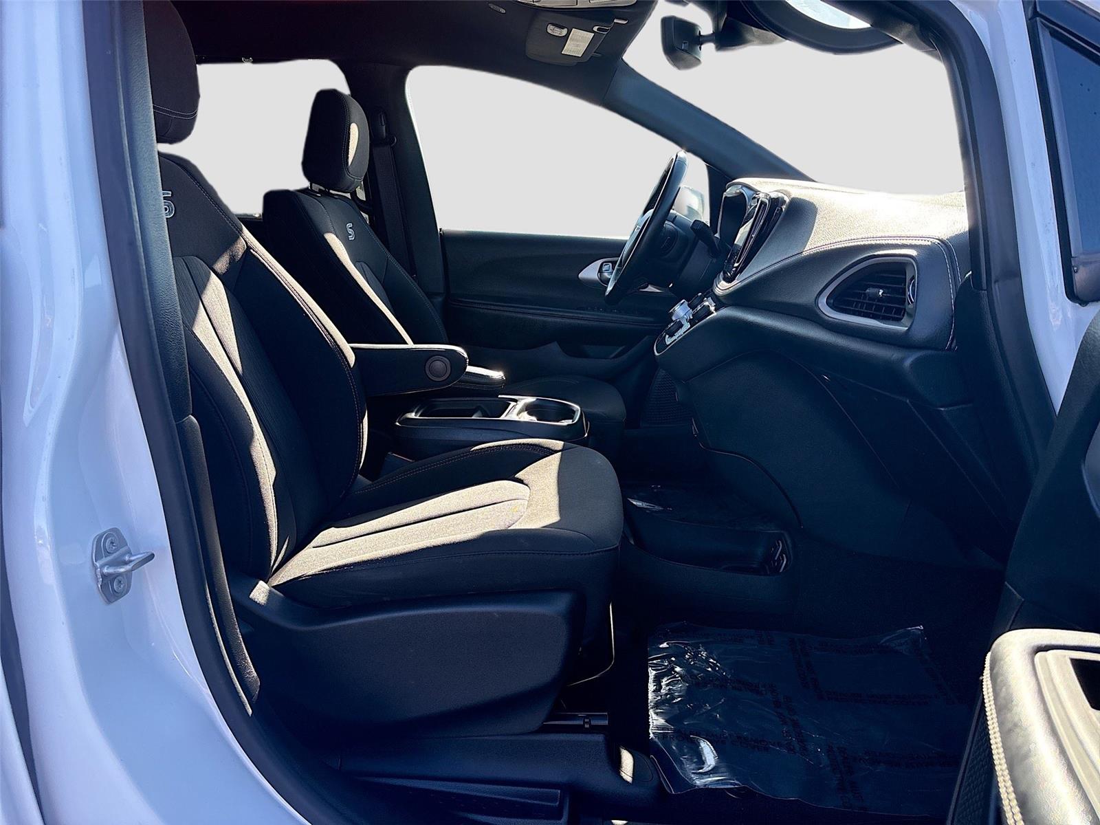 2021 Chrysler Pacifica Touring
