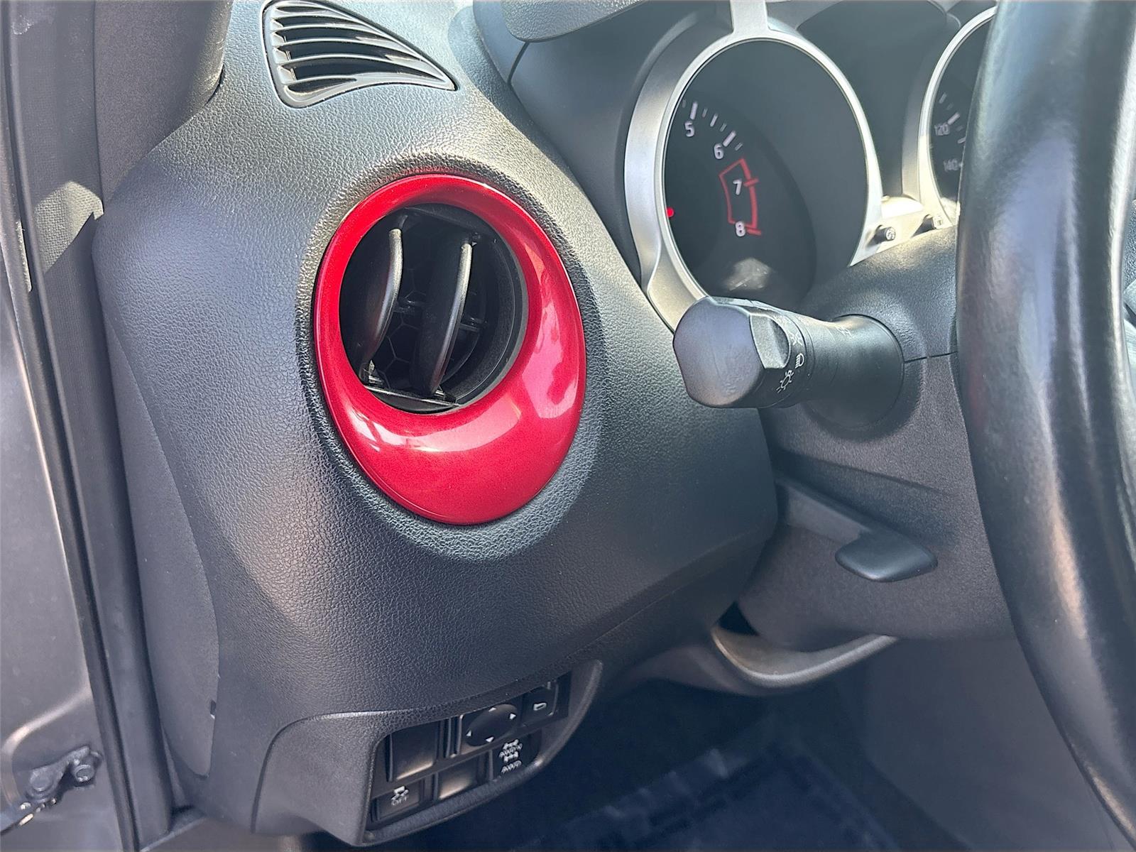 2015 Nissan JUKE SL