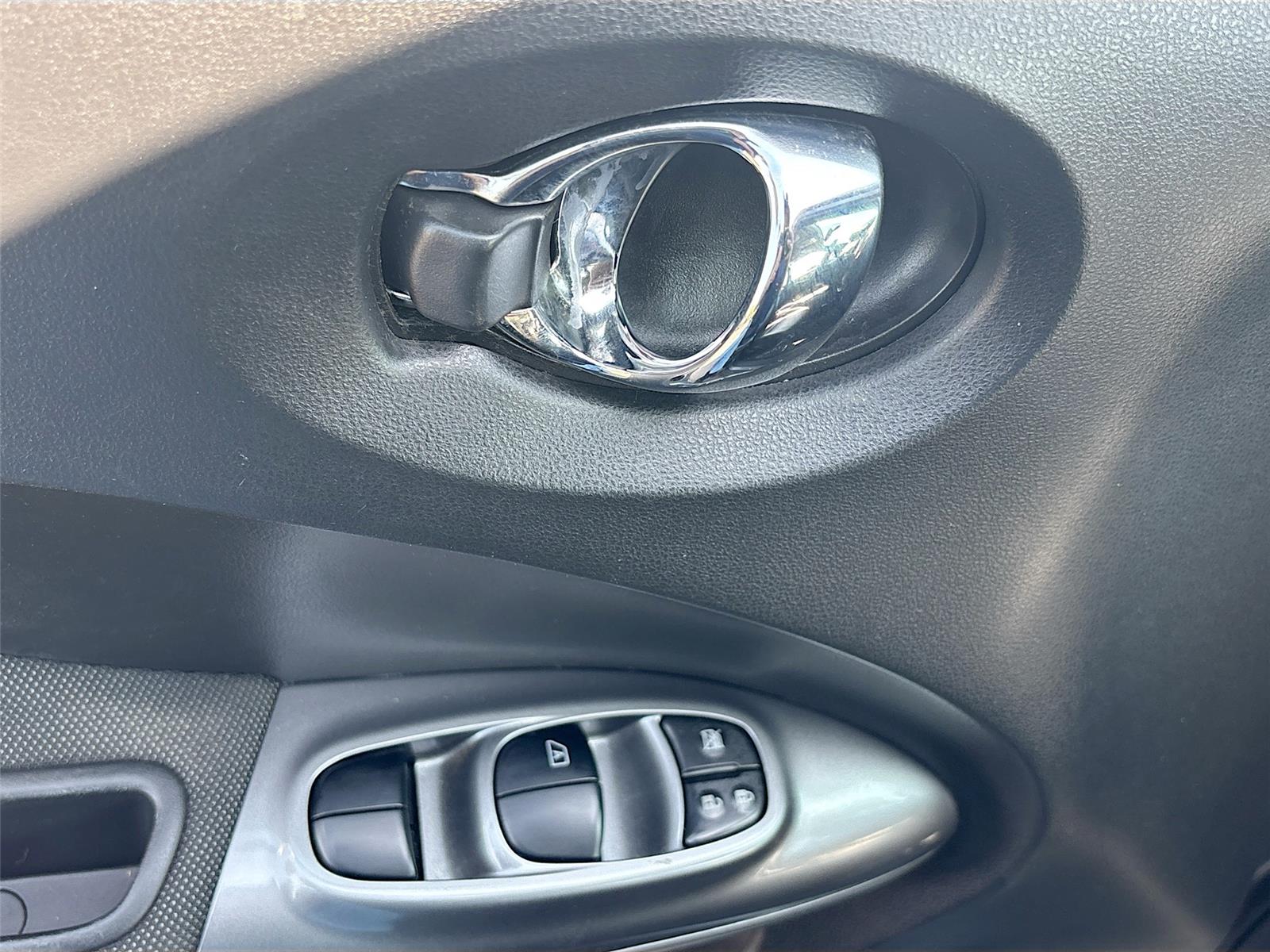 2015 Nissan JUKE SL