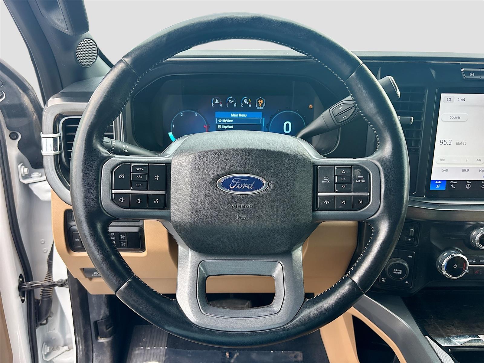 2023 Ford Super Duty F-250 SRW LARIAT