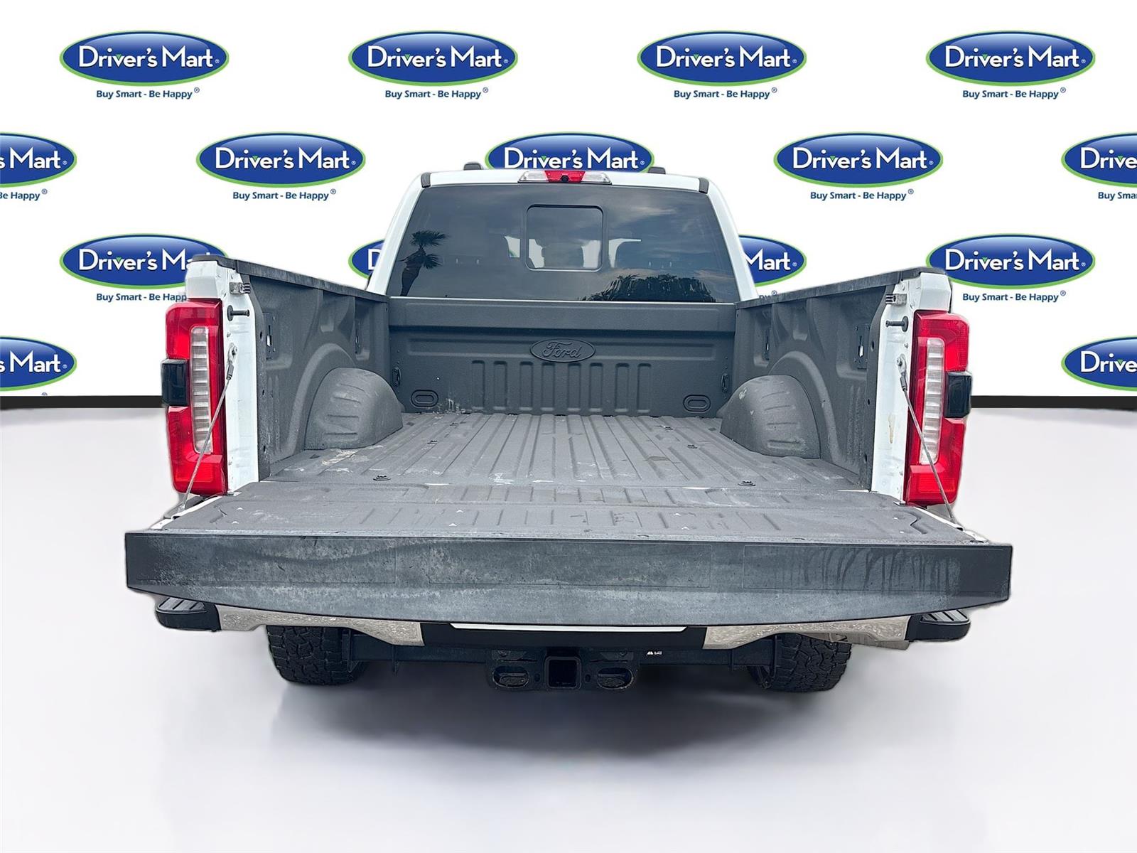 2023 Ford Super Duty F-250 SRW LARIAT