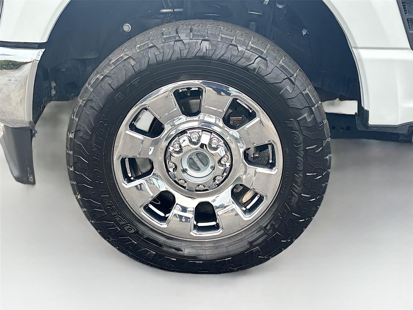 2023 Ford Super Duty F-250 SRW LARIAT