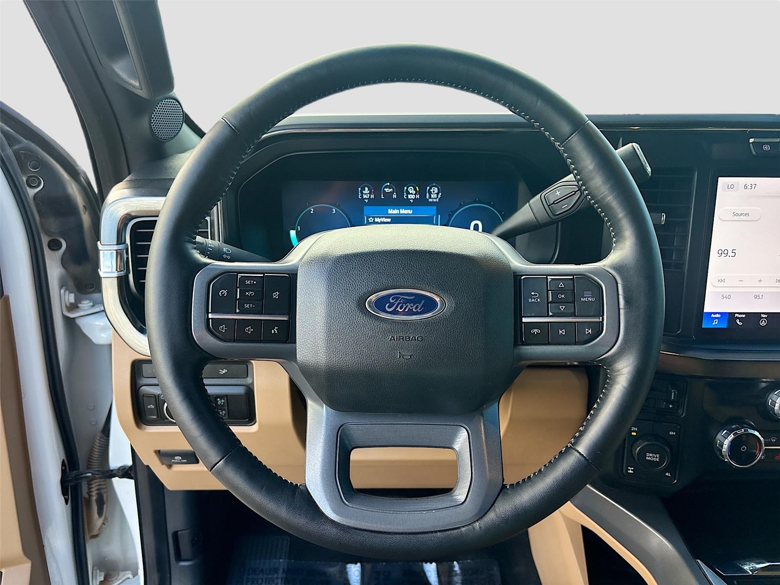 2023 Ford Super Duty F-250 SRW LARIAT