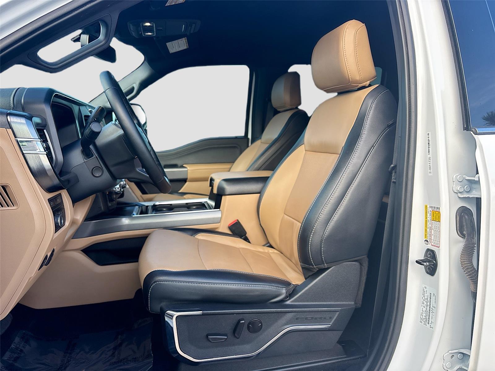 2023 Ford Super Duty F-250 SRW LARIAT