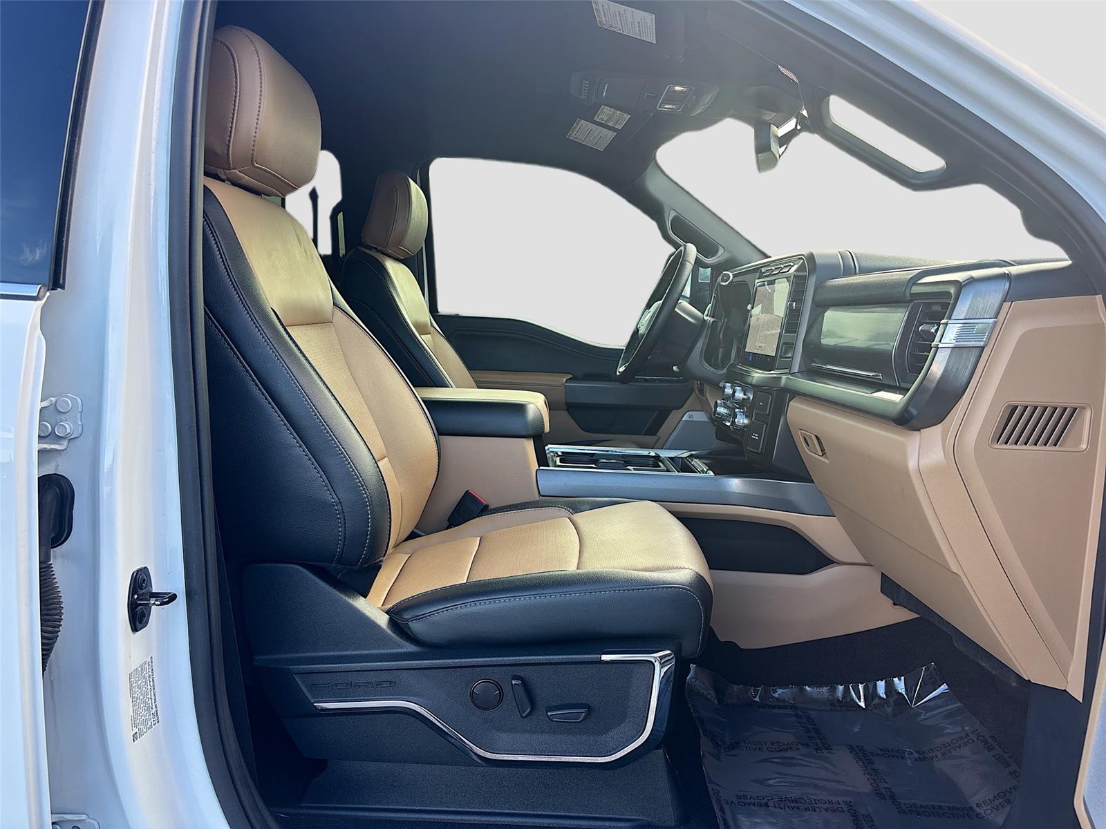 2023 Ford Super Duty F-250 SRW LARIAT
