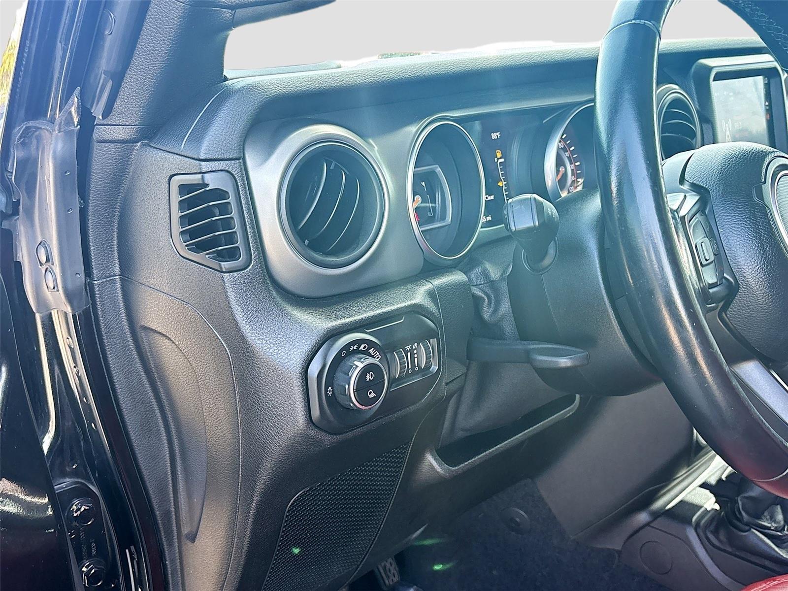 2021 Jeep Gladiator Willys