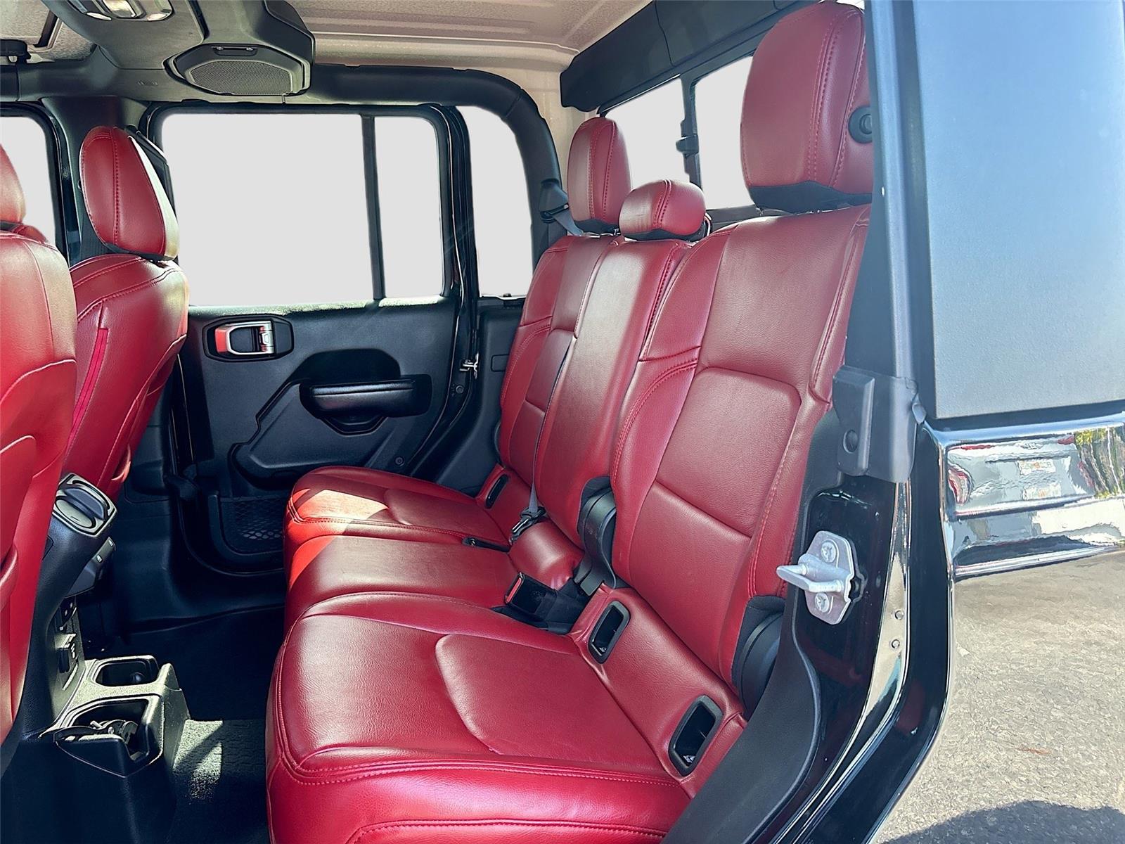 2021 Jeep Gladiator Willys
