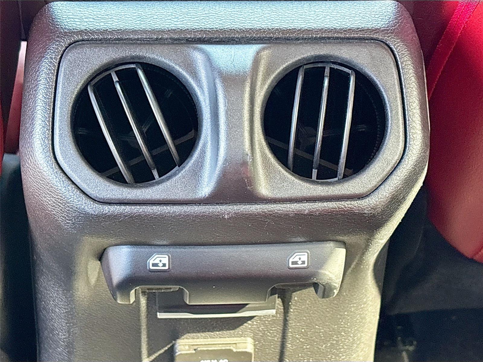2021 Jeep Gladiator Willys