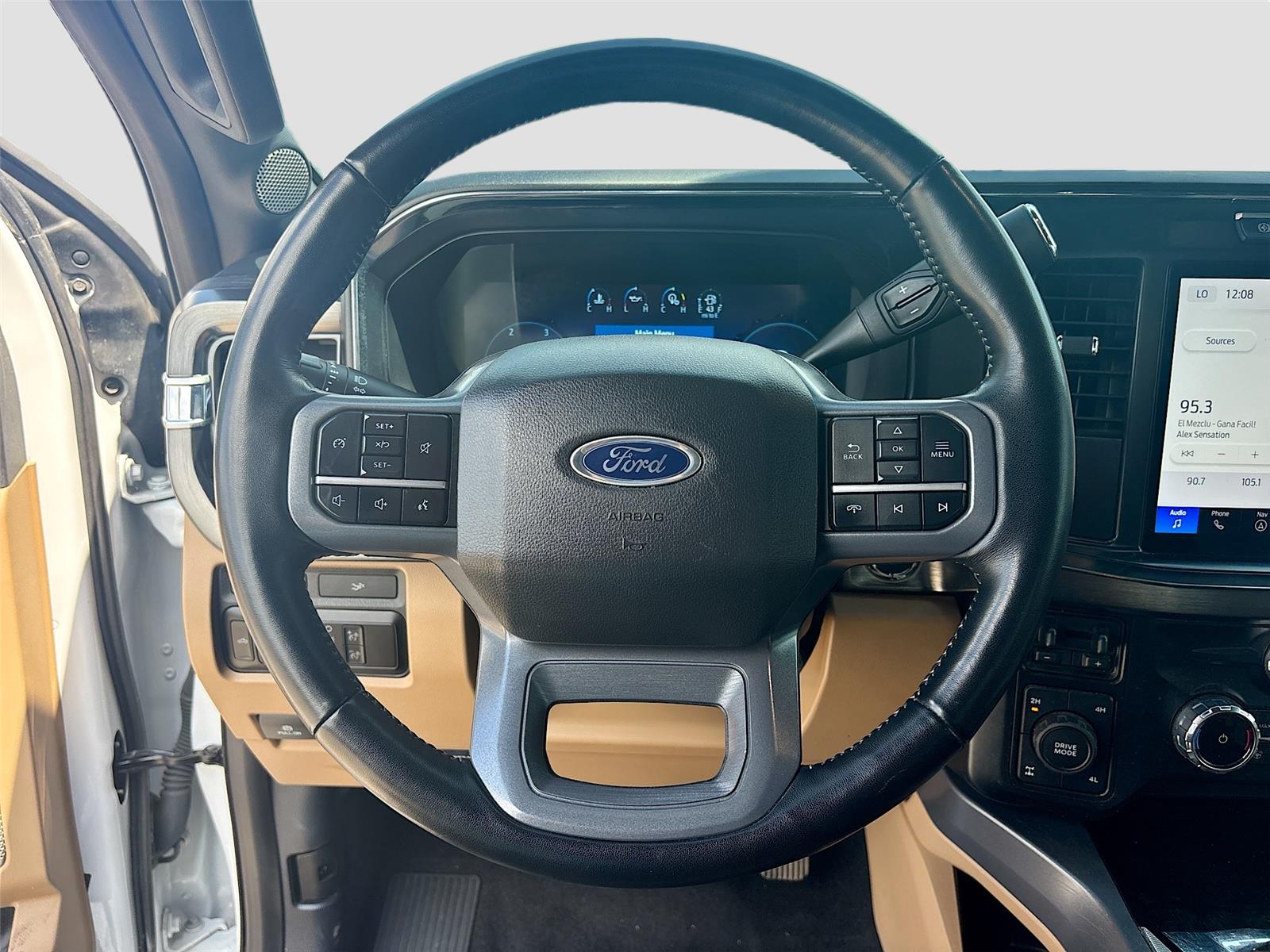 2023 Ford Super Duty F-250 SRW LARIAT