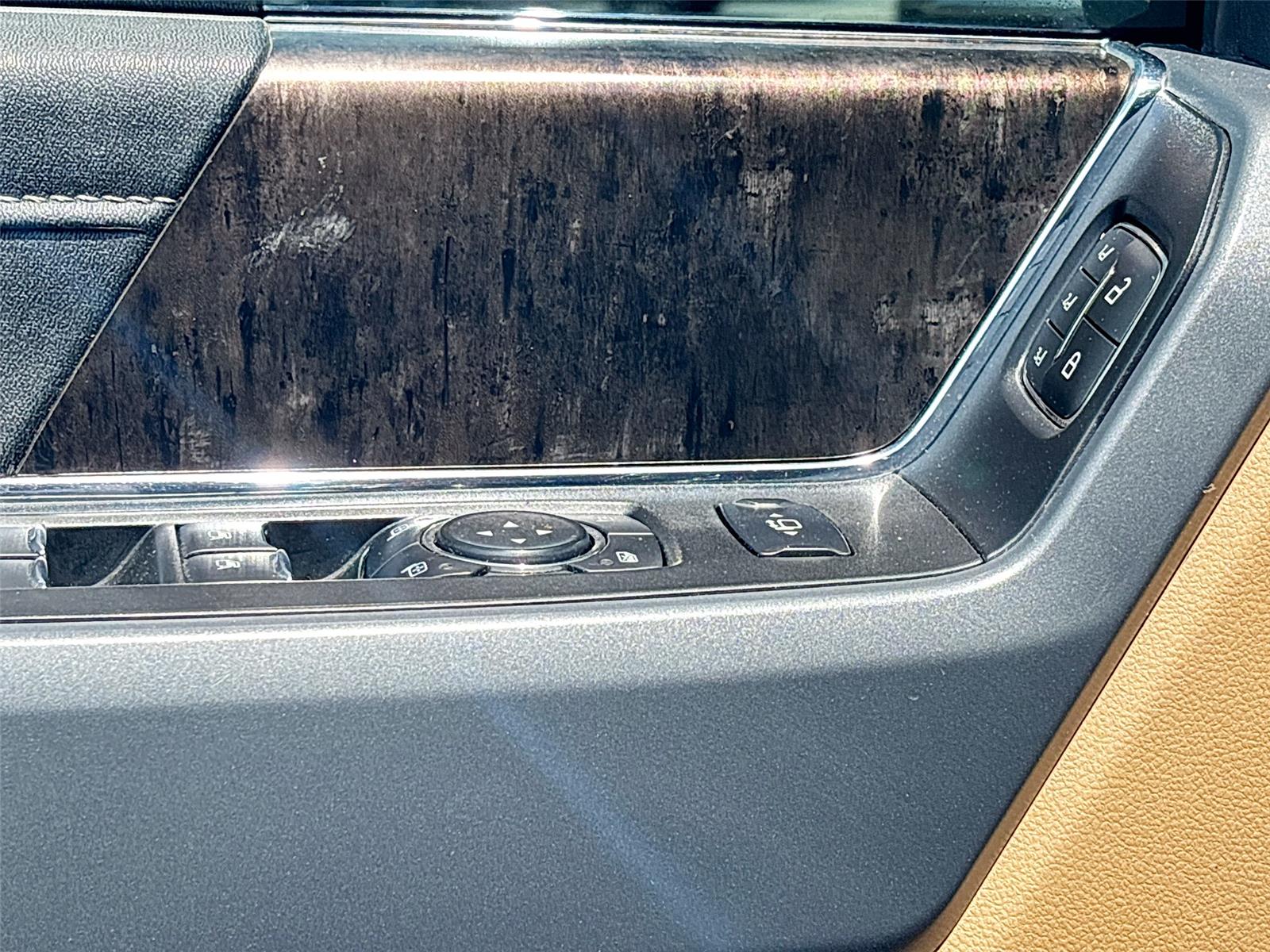 2023 Ford Super Duty F-250 SRW LARIAT