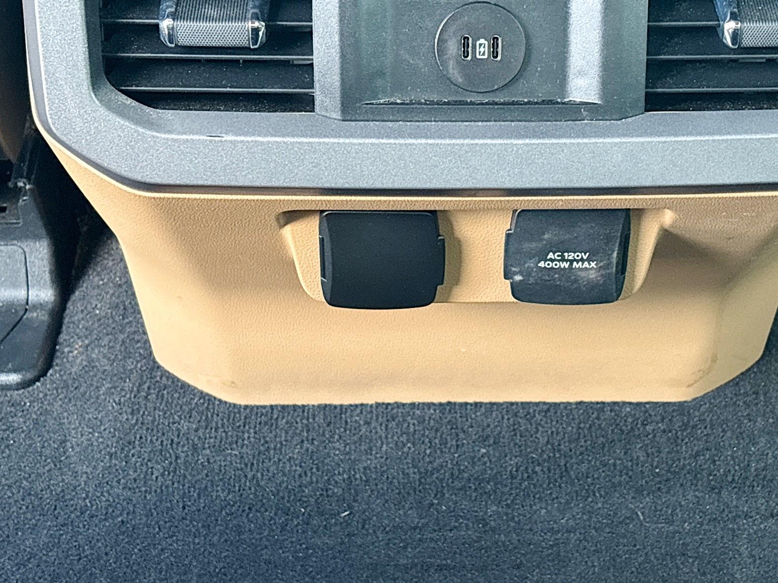 2023 Ford Super Duty F-250 SRW LARIAT