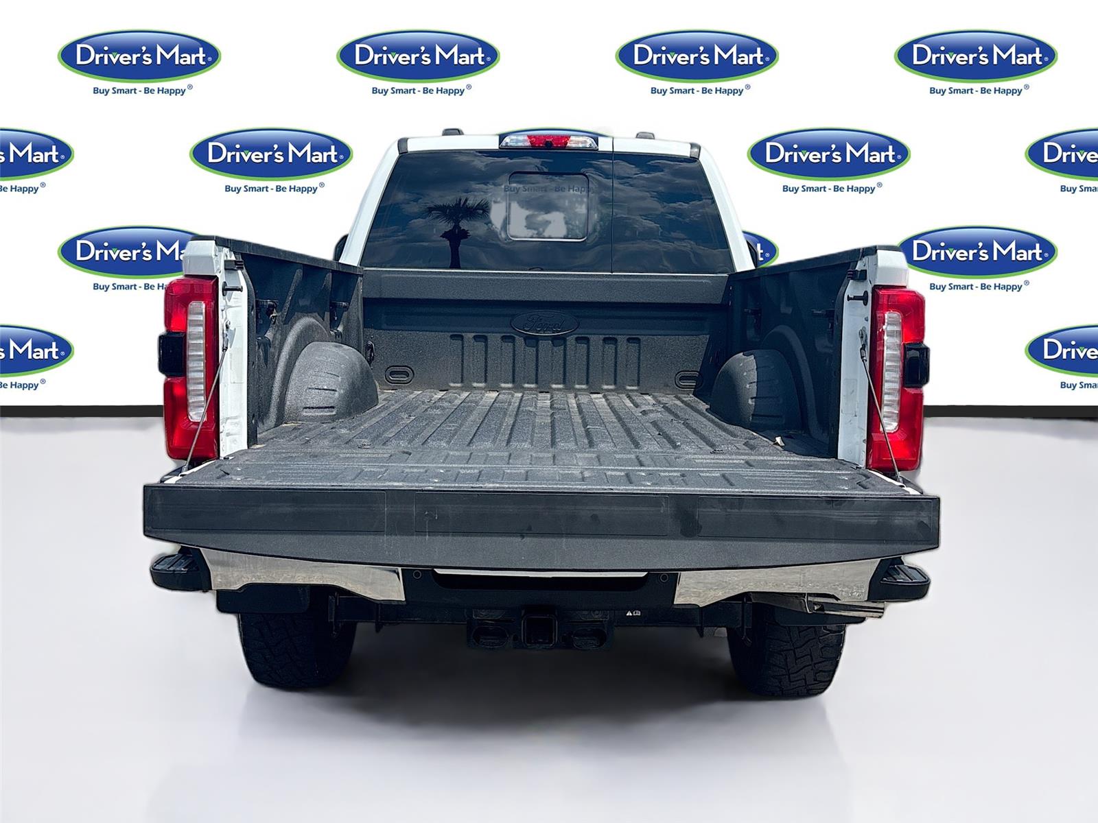2023 Ford Super Duty F-250 SRW LARIAT