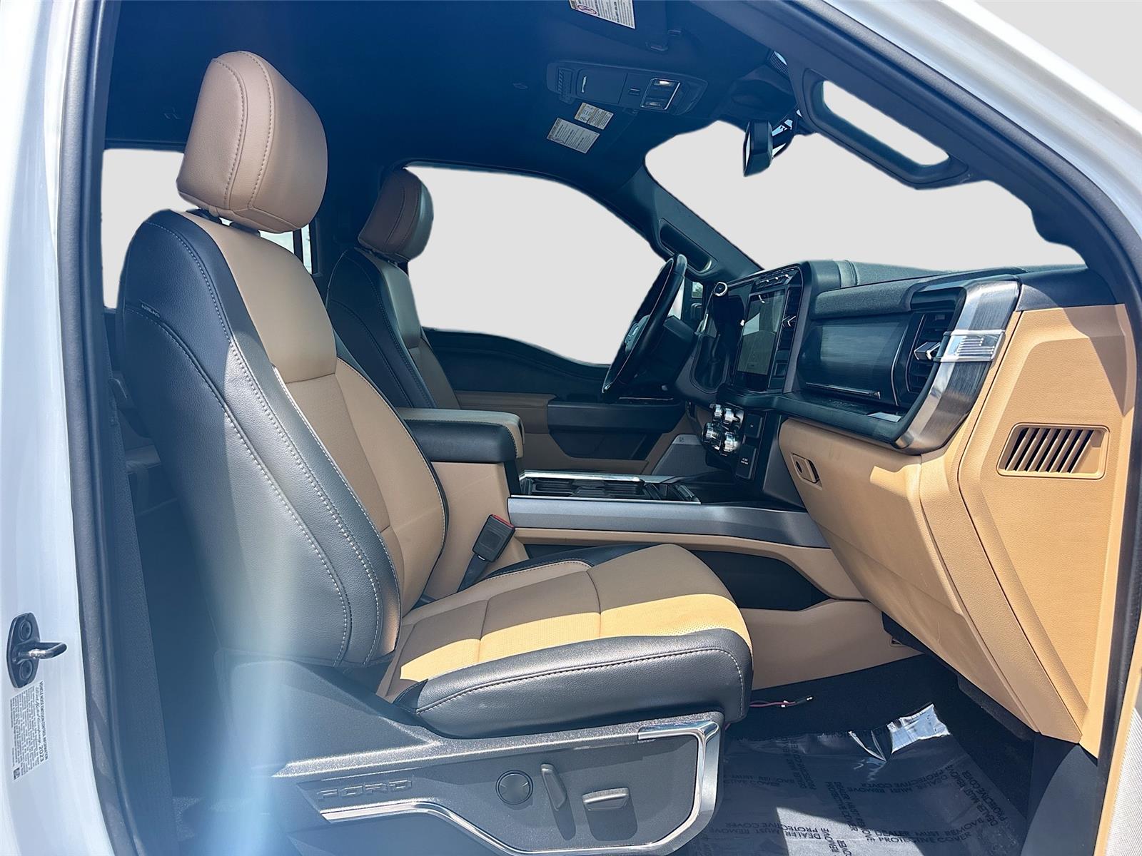 2023 Ford Super Duty F-250 SRW LARIAT