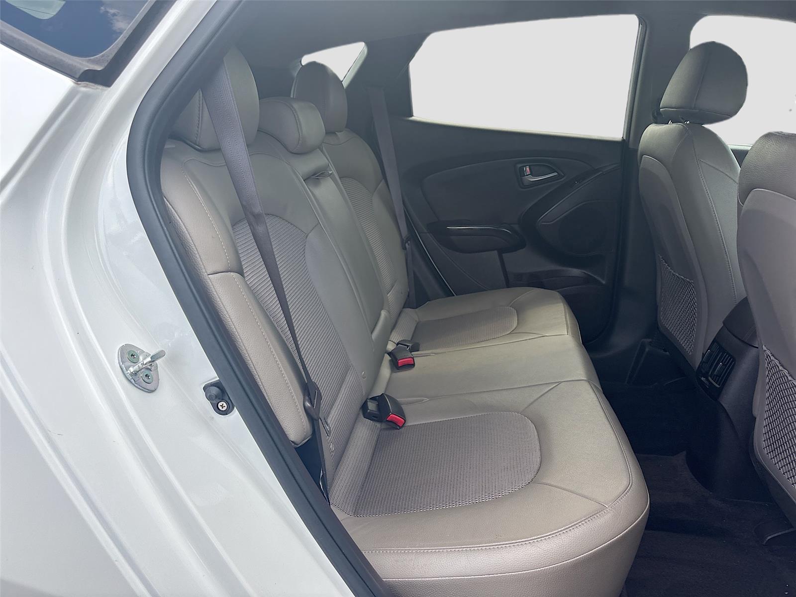 2015 Hyundai Tucson SE