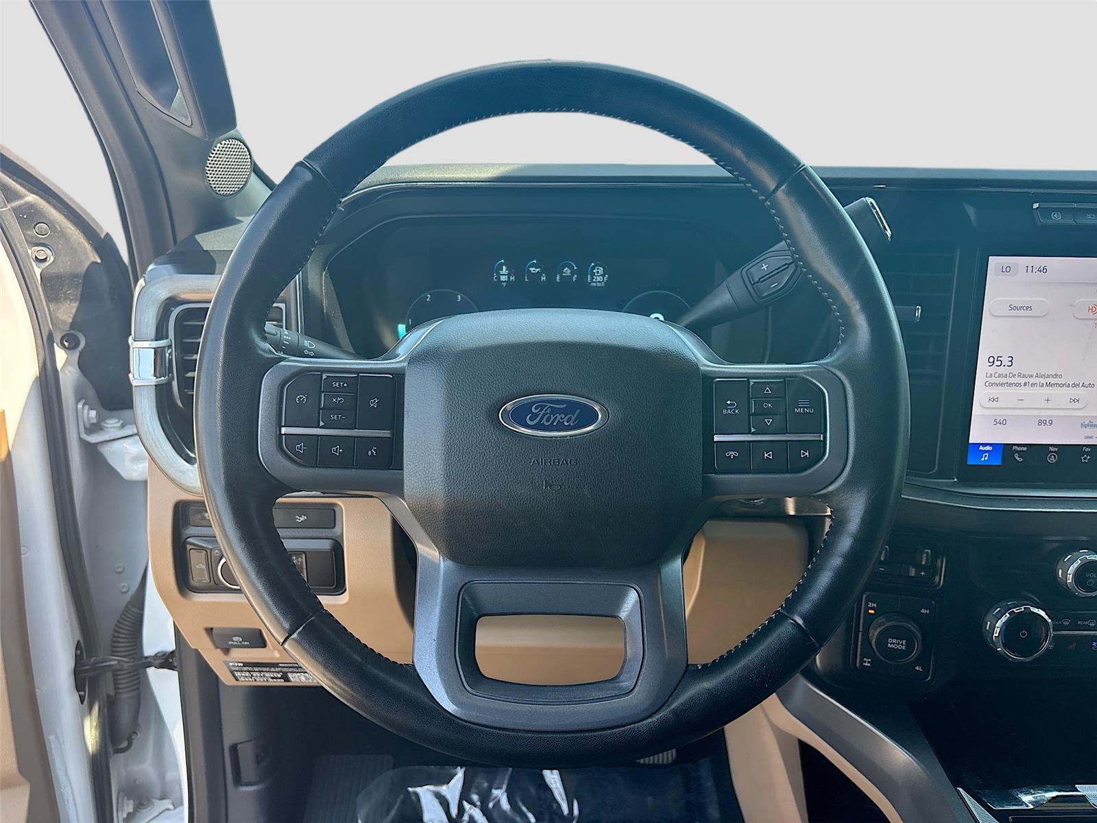 2023 Ford Super Duty F-250 SRW LARIAT