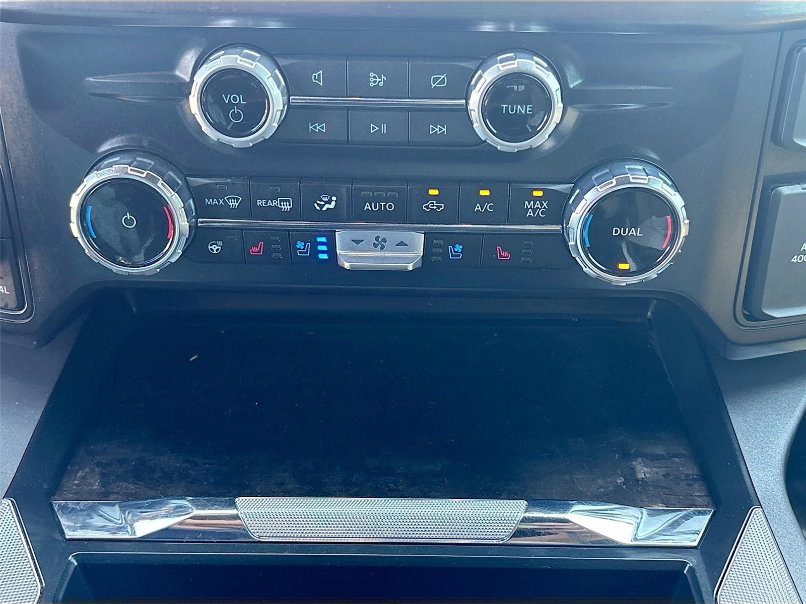 2023 Ford Super Duty F-250 SRW LARIAT