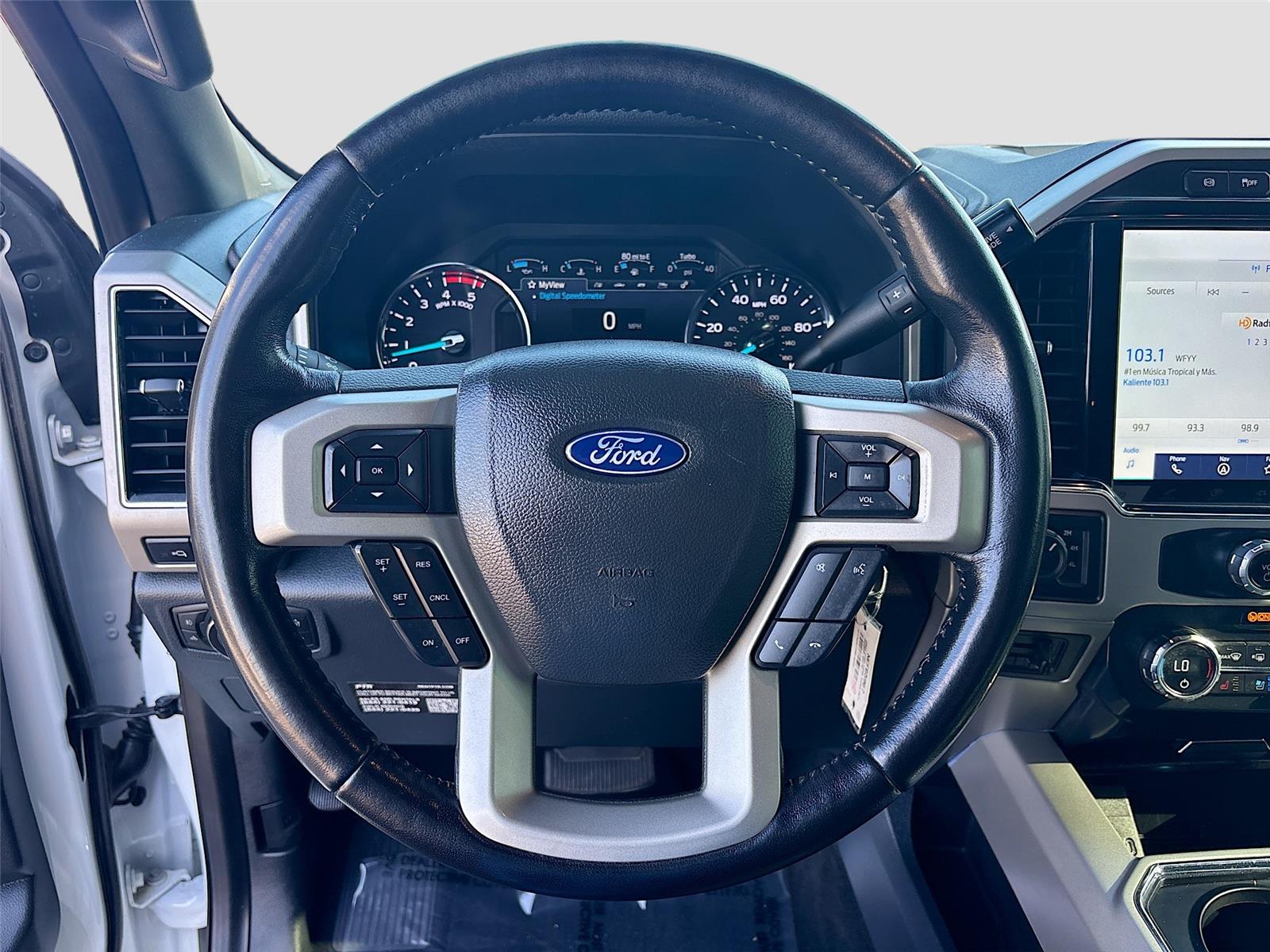 2022 Ford Super Duty F-250 SRW LARIAT