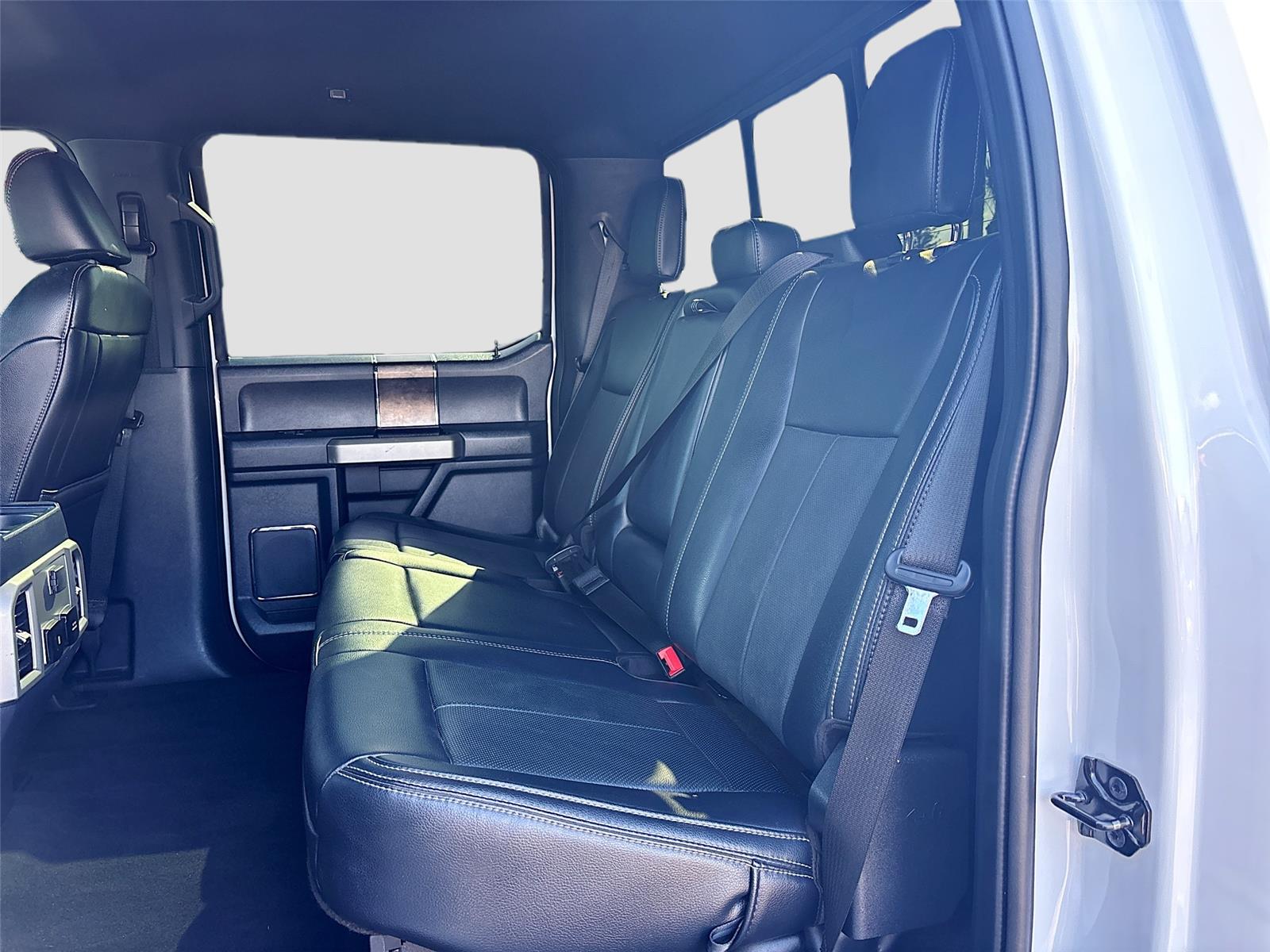 2022 Ford Super Duty F-250 SRW LARIAT