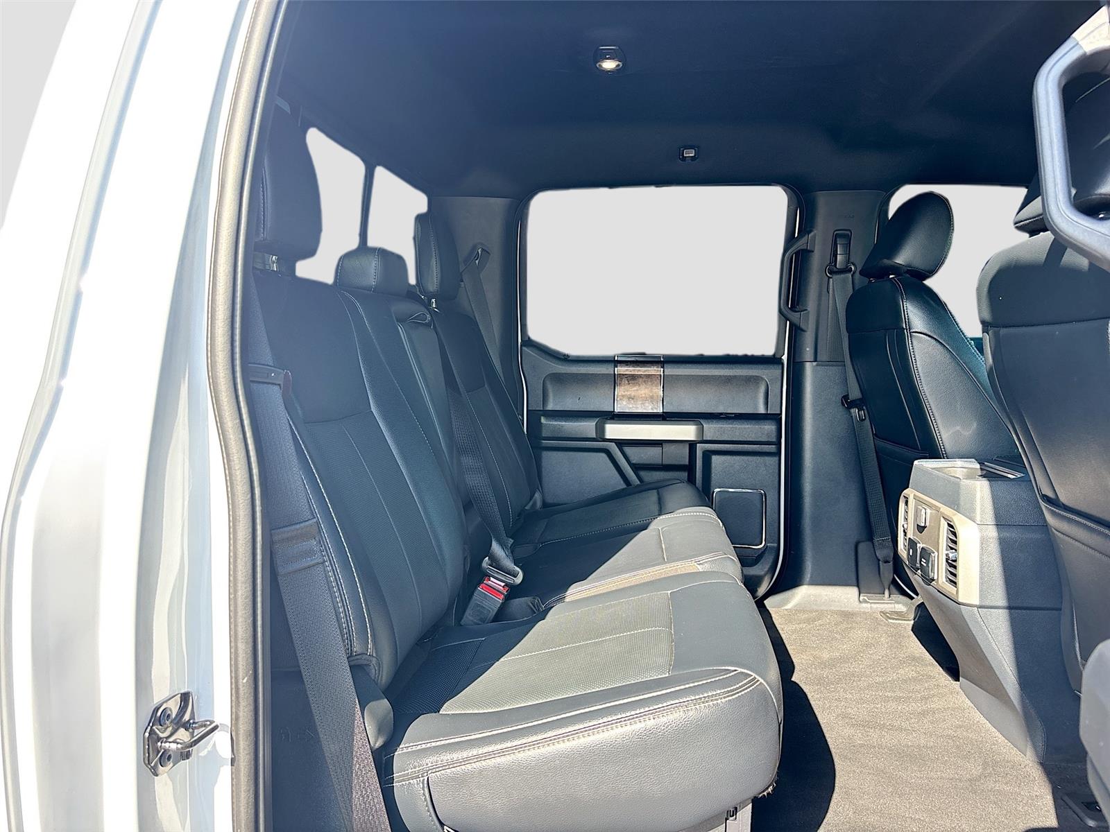 2022 Ford Super Duty F-250 SRW LARIAT