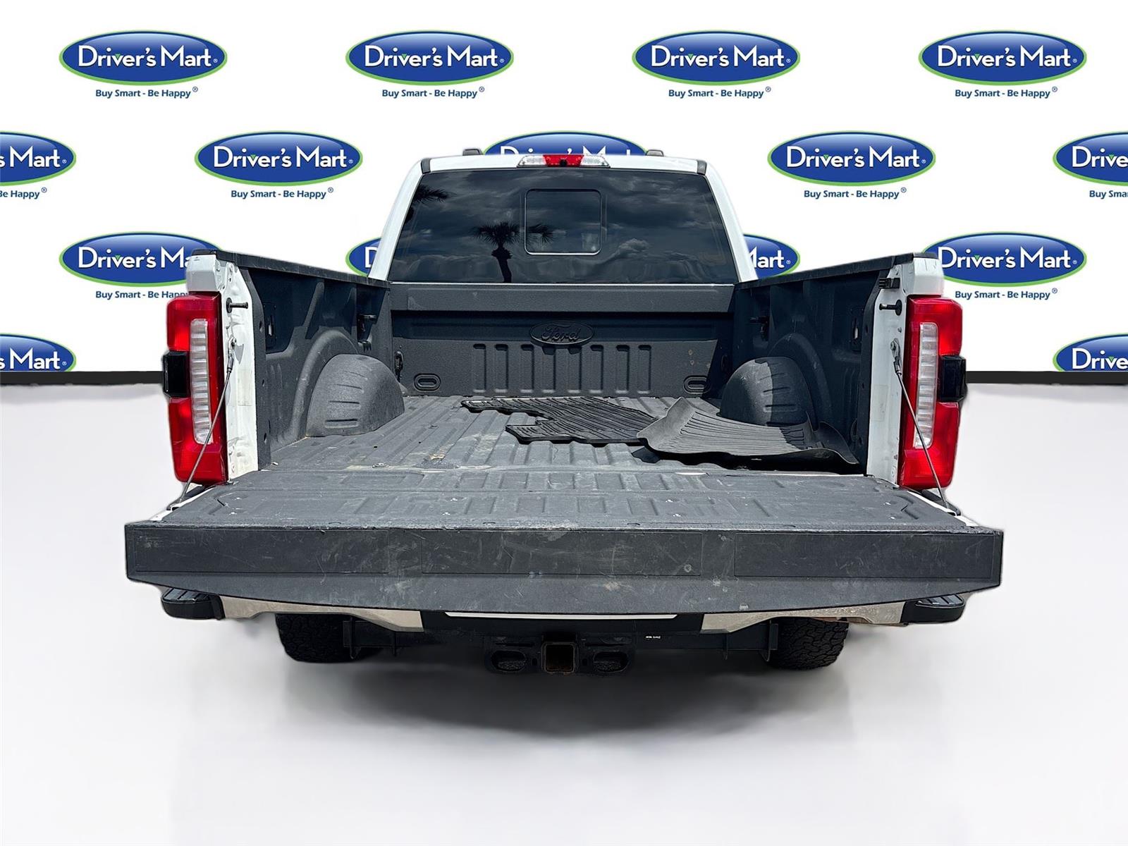 2023 Ford Super Duty F-250 SRW LARIAT