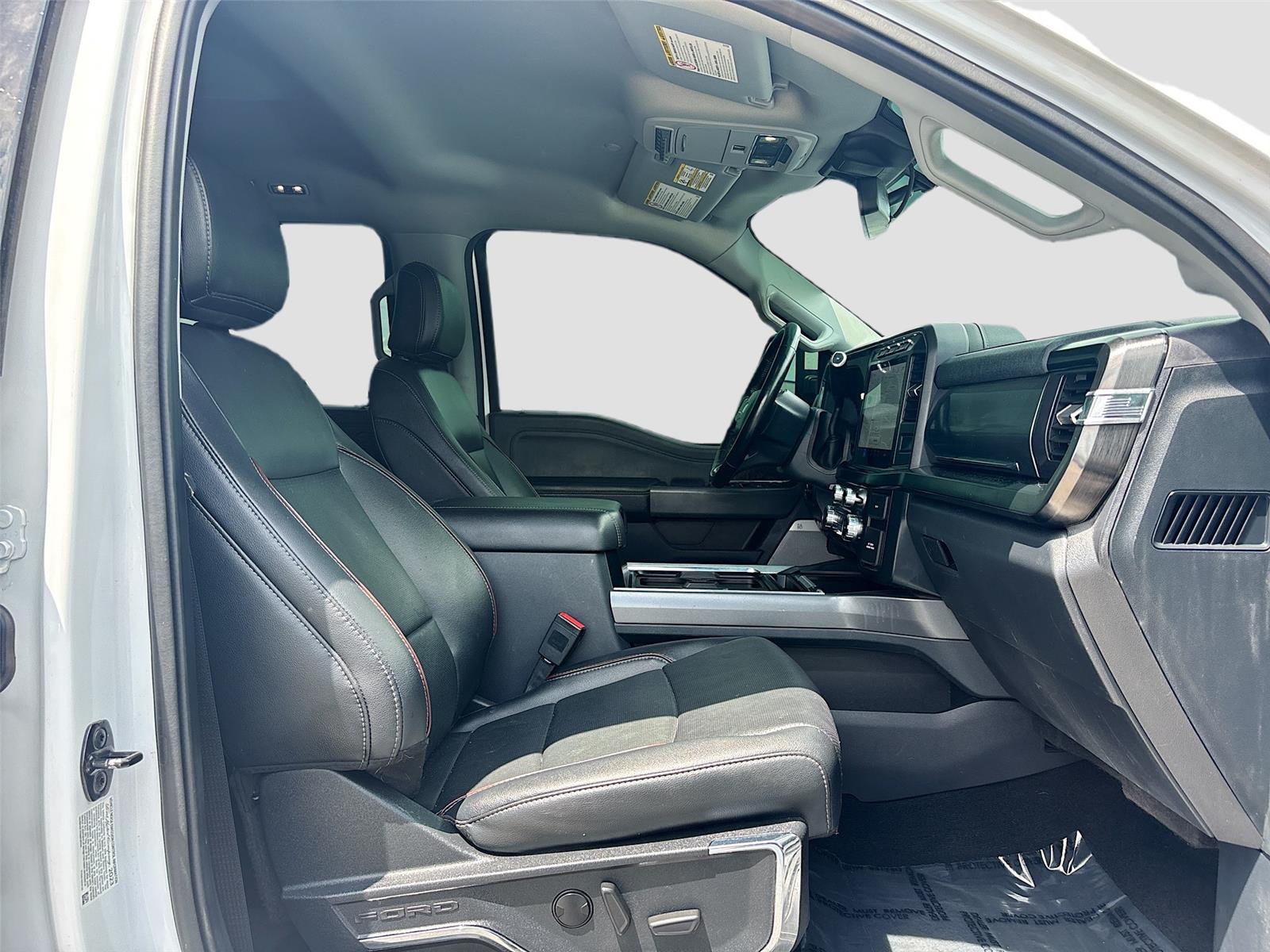 2023 Ford Super Duty F-250 SRW LARIAT