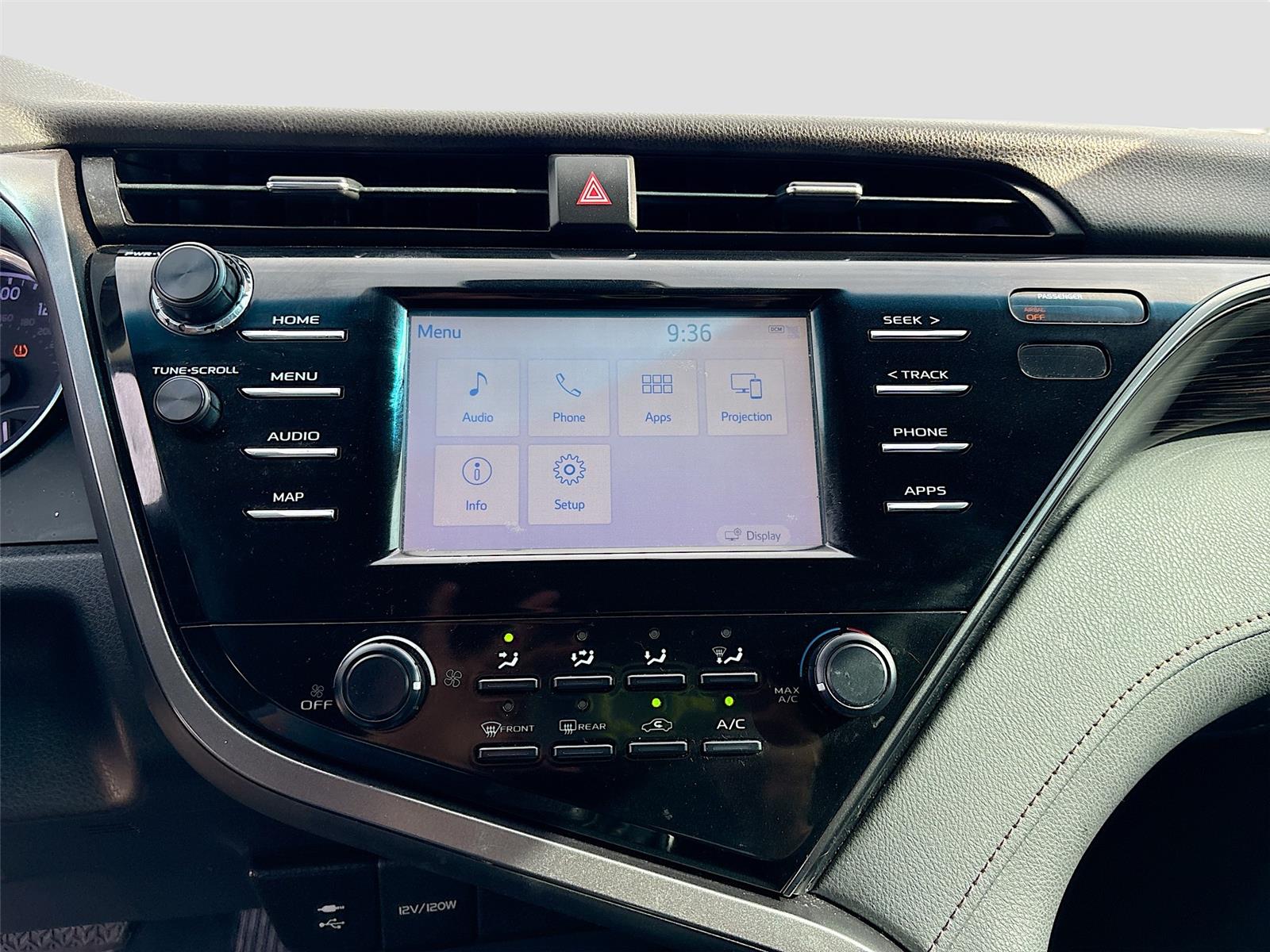 2019 Toyota Camry LE