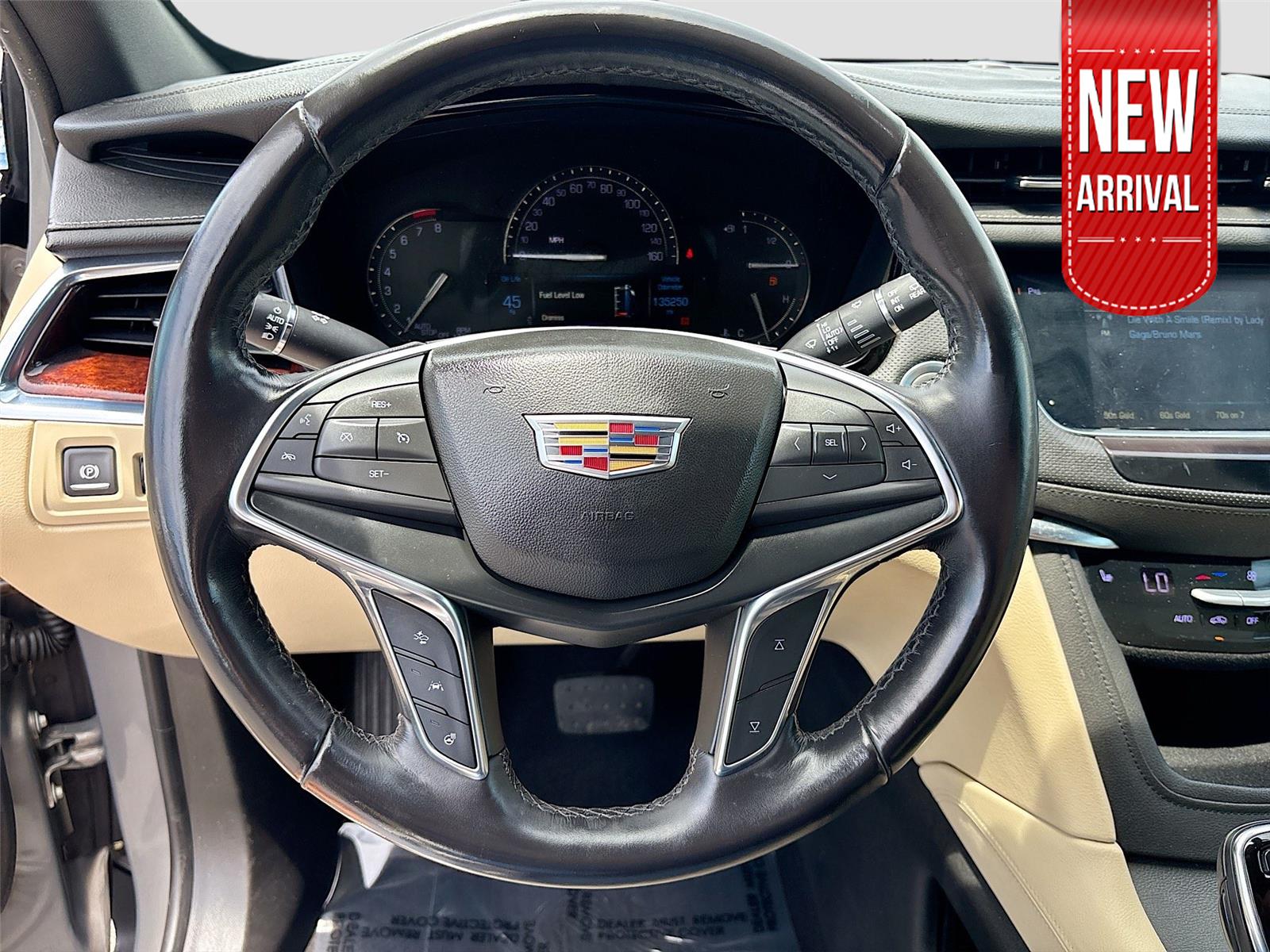 2018 Cadillac XT5 Luxury photo 9