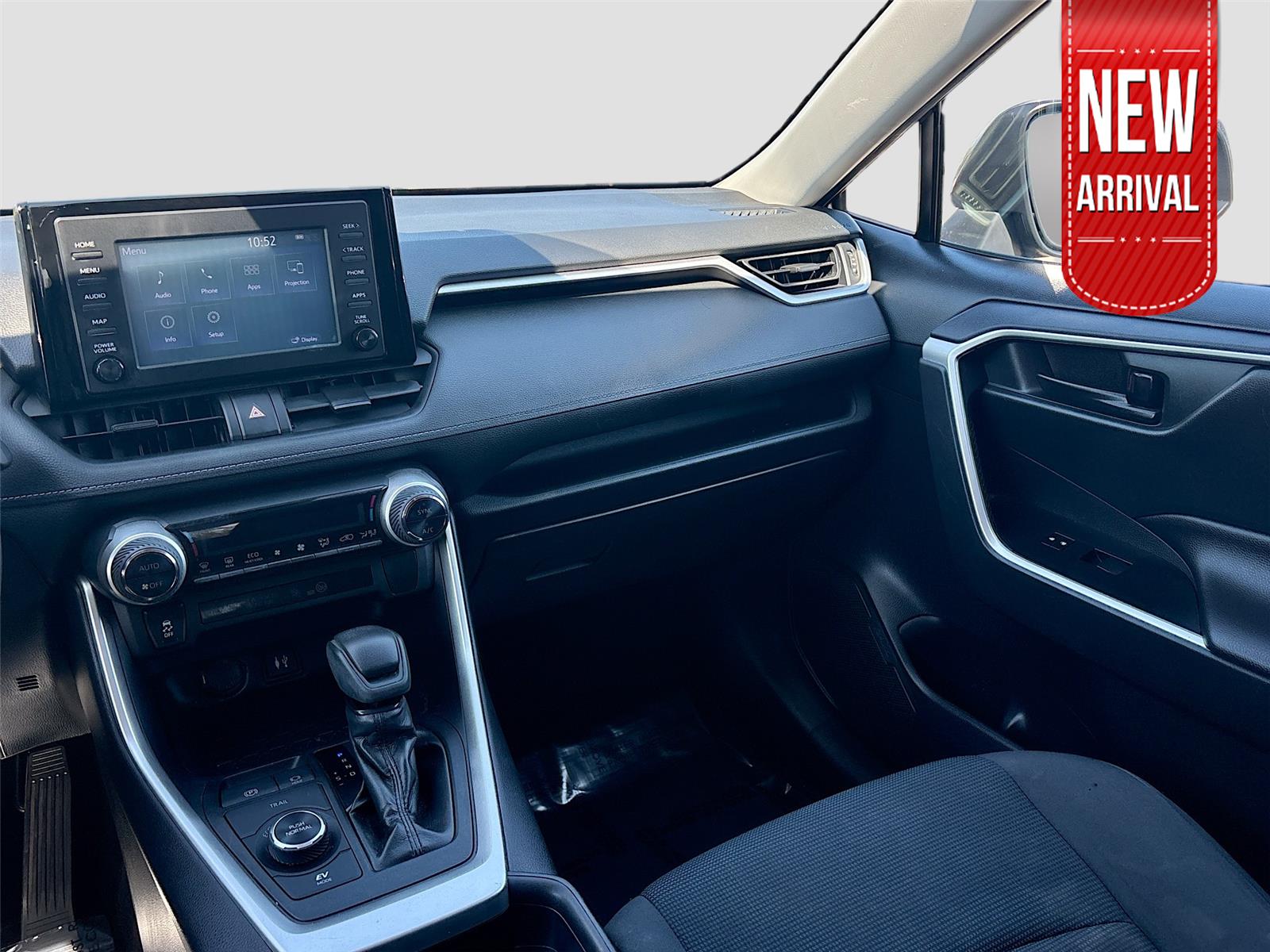 2019 Toyota RAV4 Hybrid LE