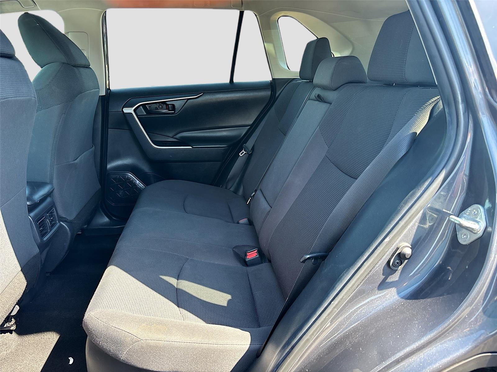 2019 Toyota RAV4 Hybrid LE