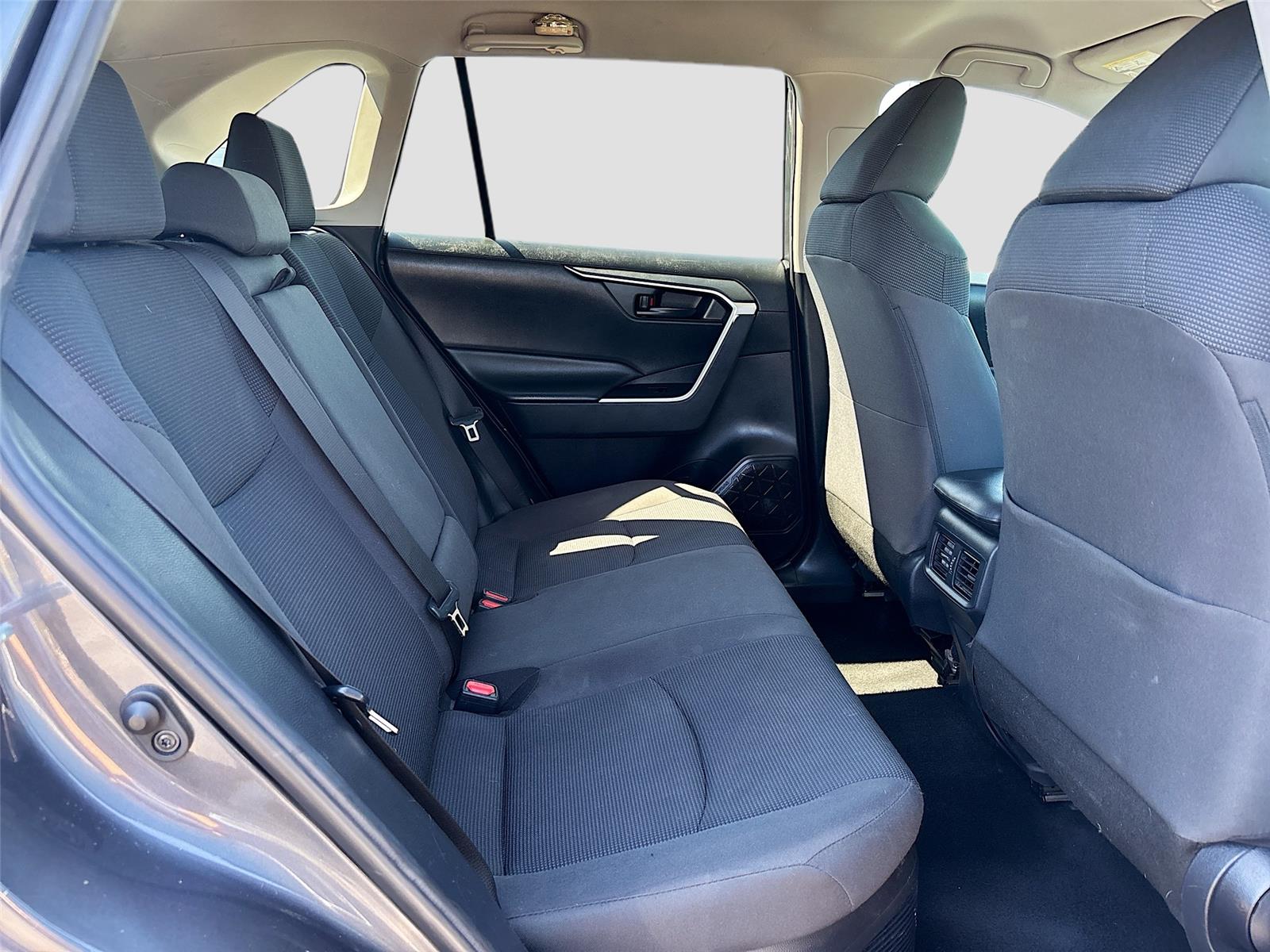 2019 Toyota RAV4 Hybrid LE